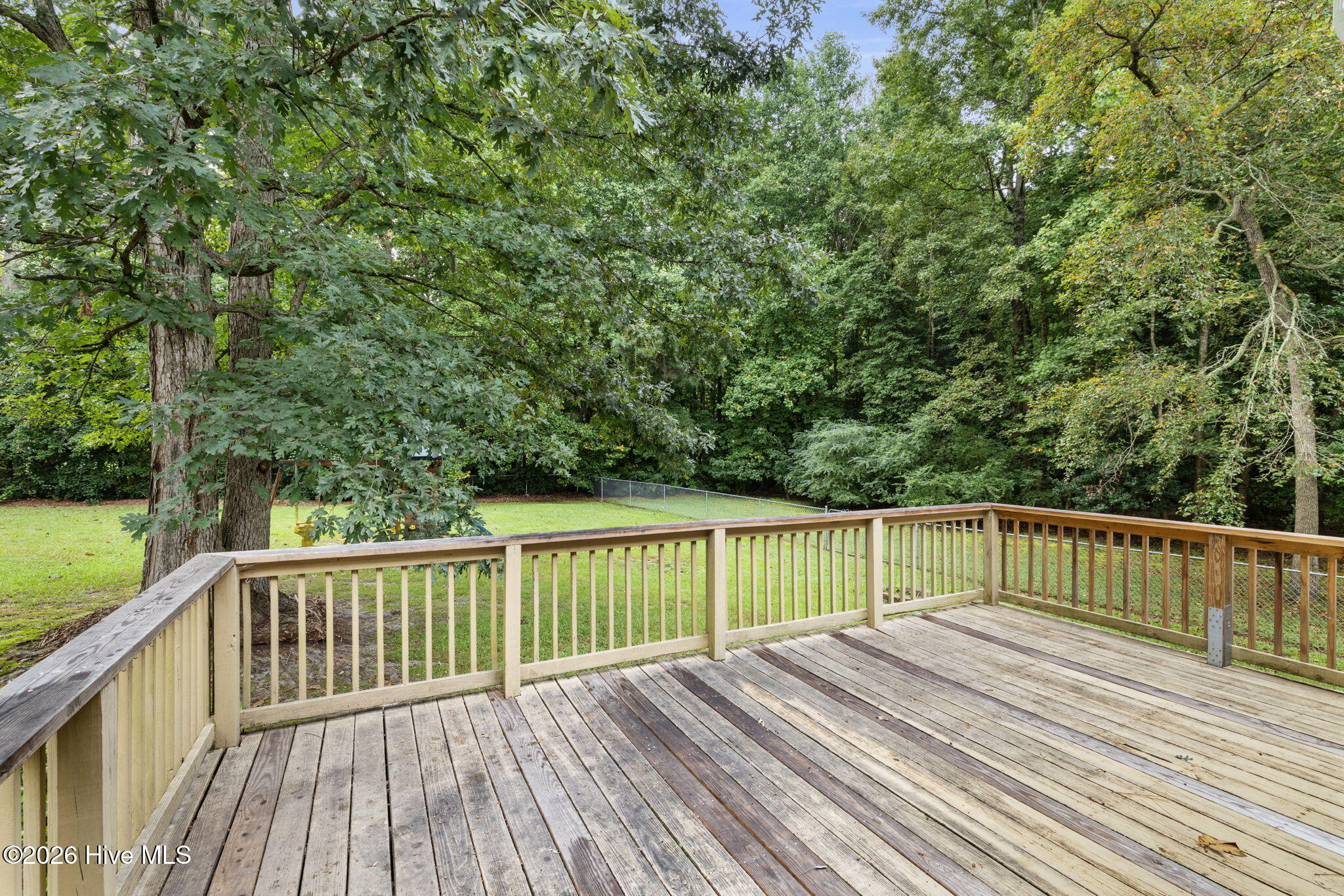 122 N Pointe Drive Property Photo 29