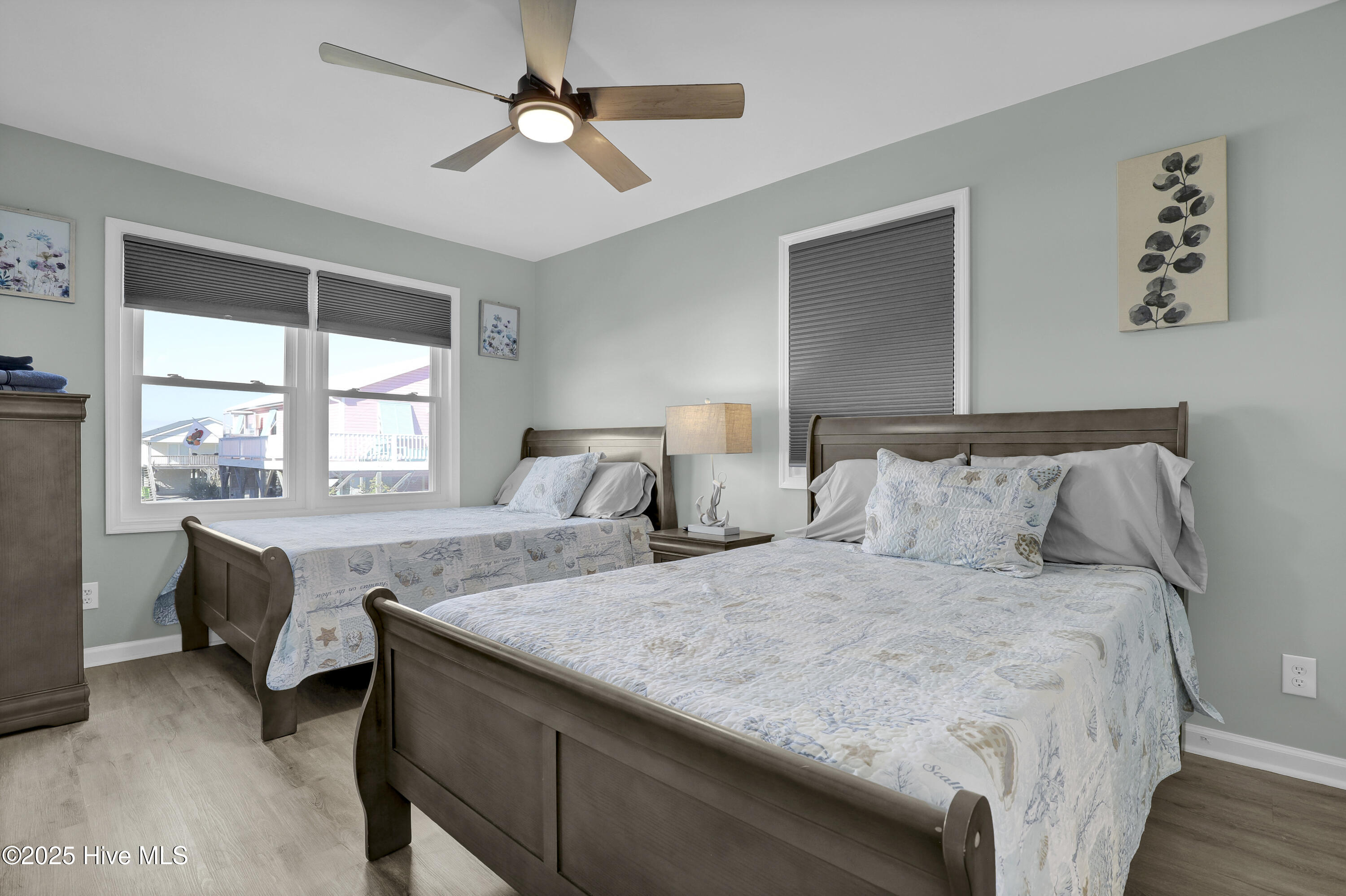 1115 N Shore Drive Property Photo 11