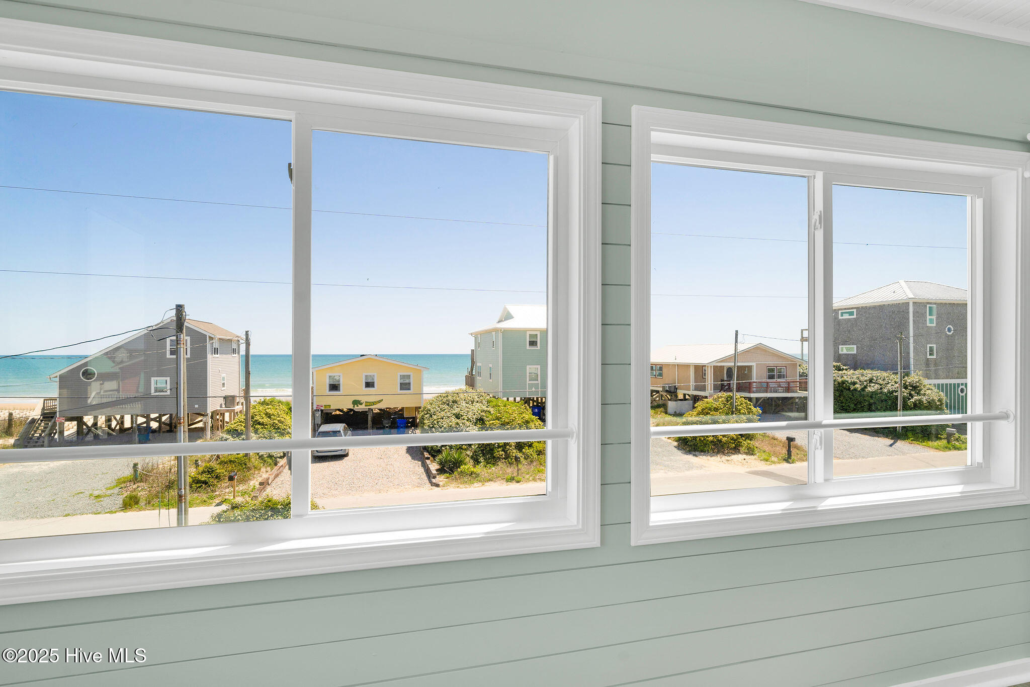 1115 N Shore Drive Property Photo 20