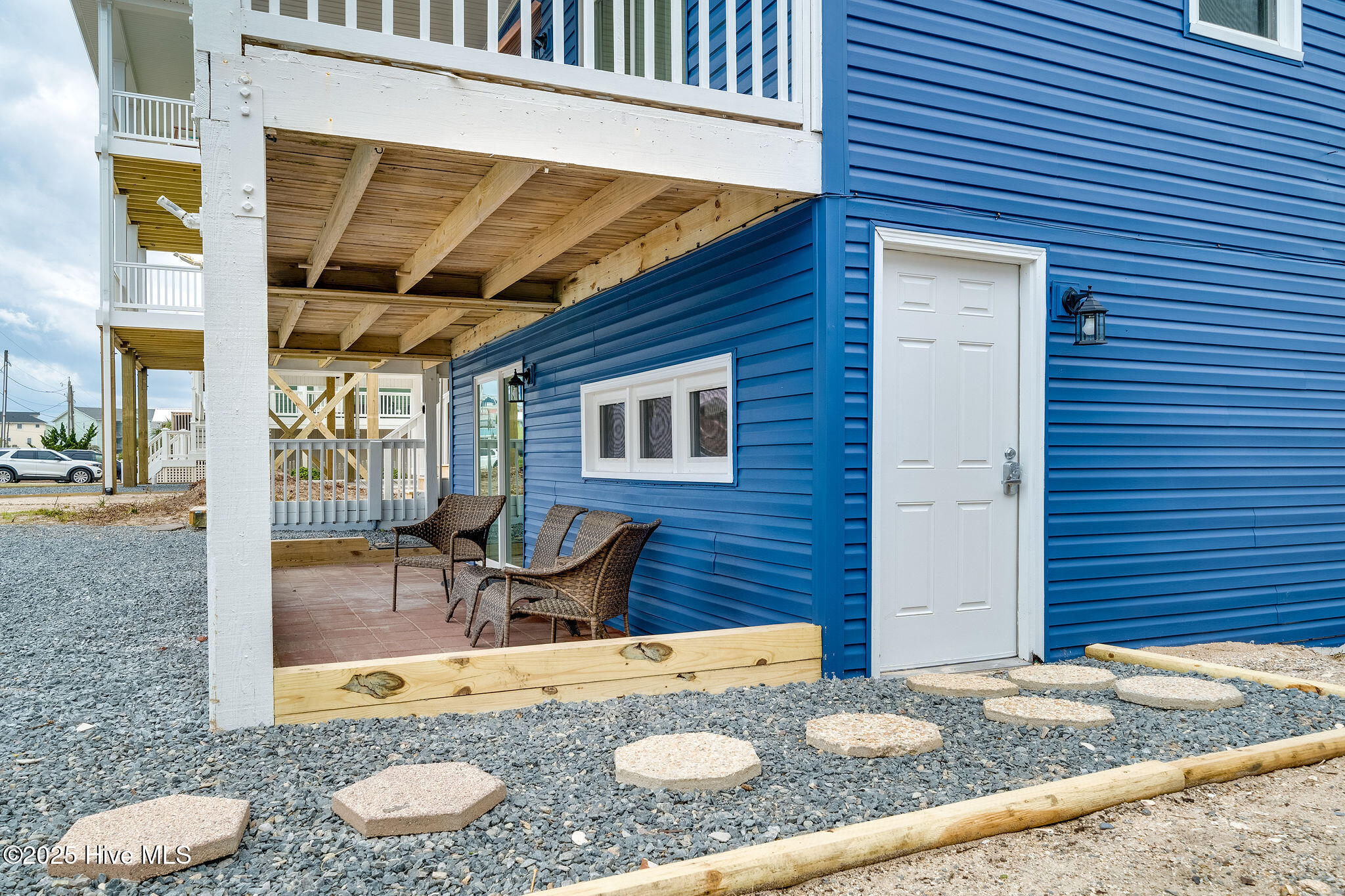 1115 N Shore Drive Property Photo 35