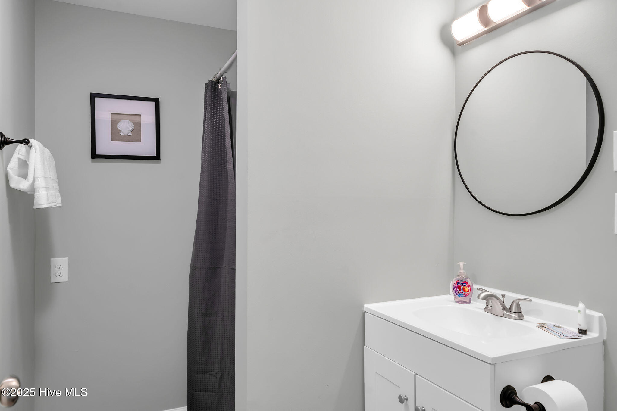 1115 N Shore Drive Property Photo 42