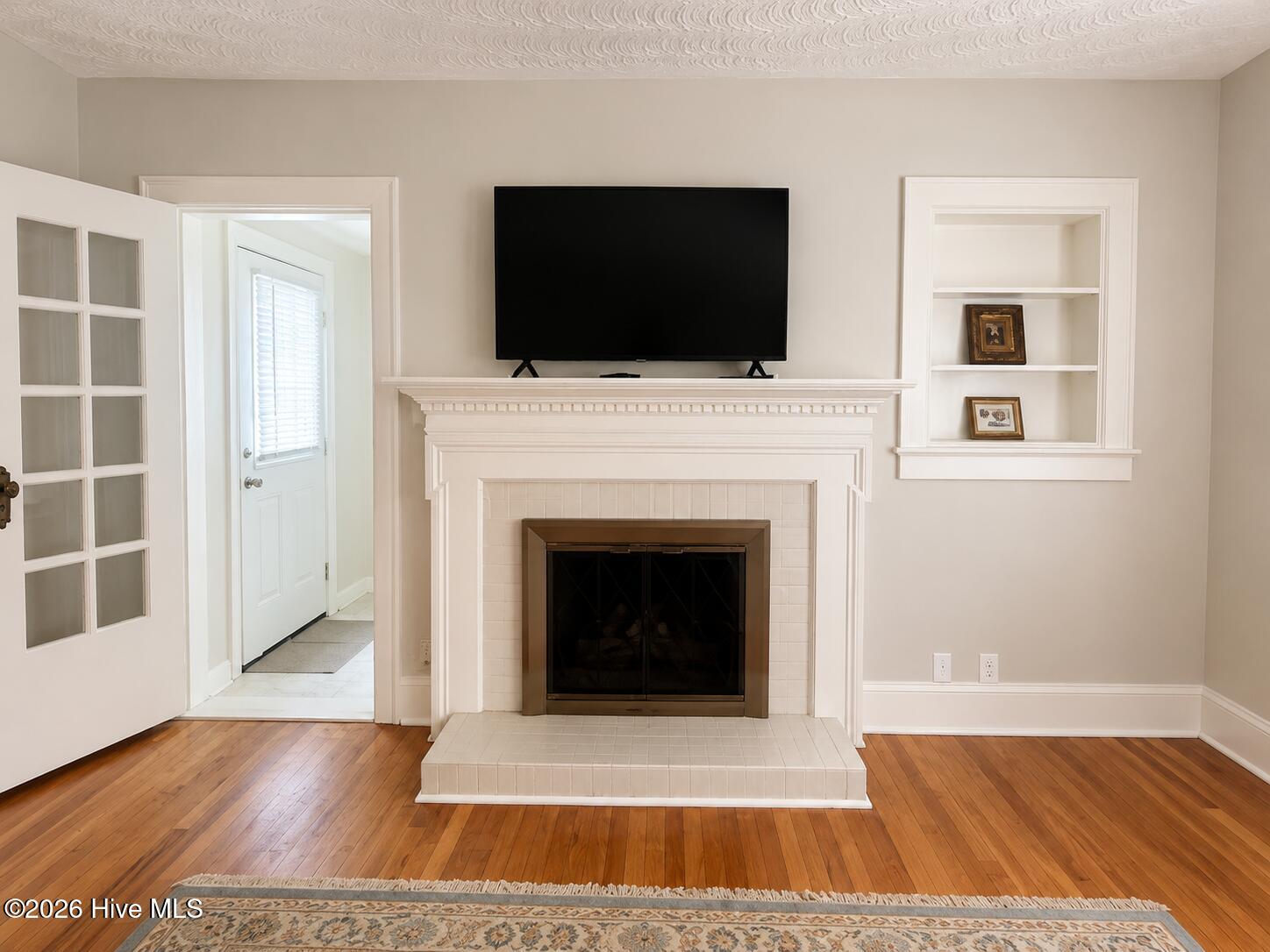 913 N Colony Avenue N Property Photo 3