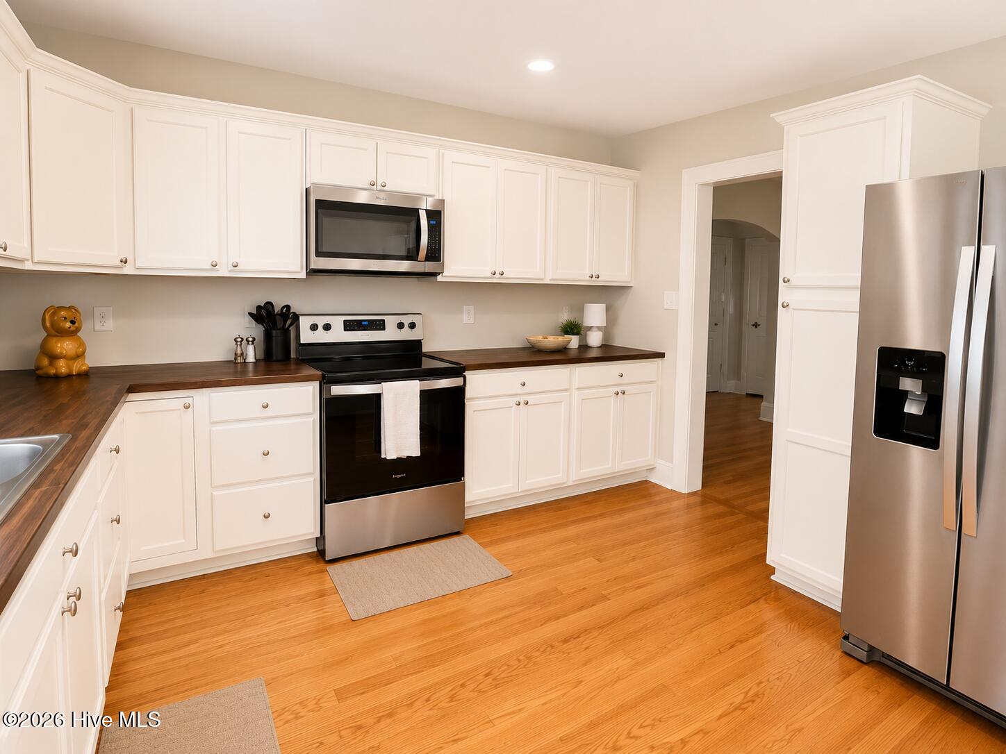 913 N Colony Avenue N Property Photo 8