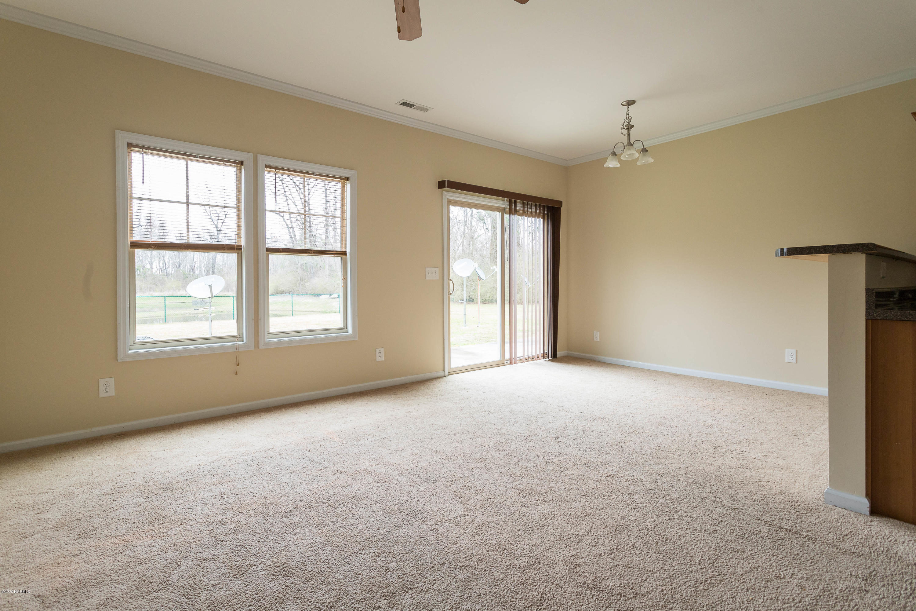 305 Winstead Lp Property Photo 8