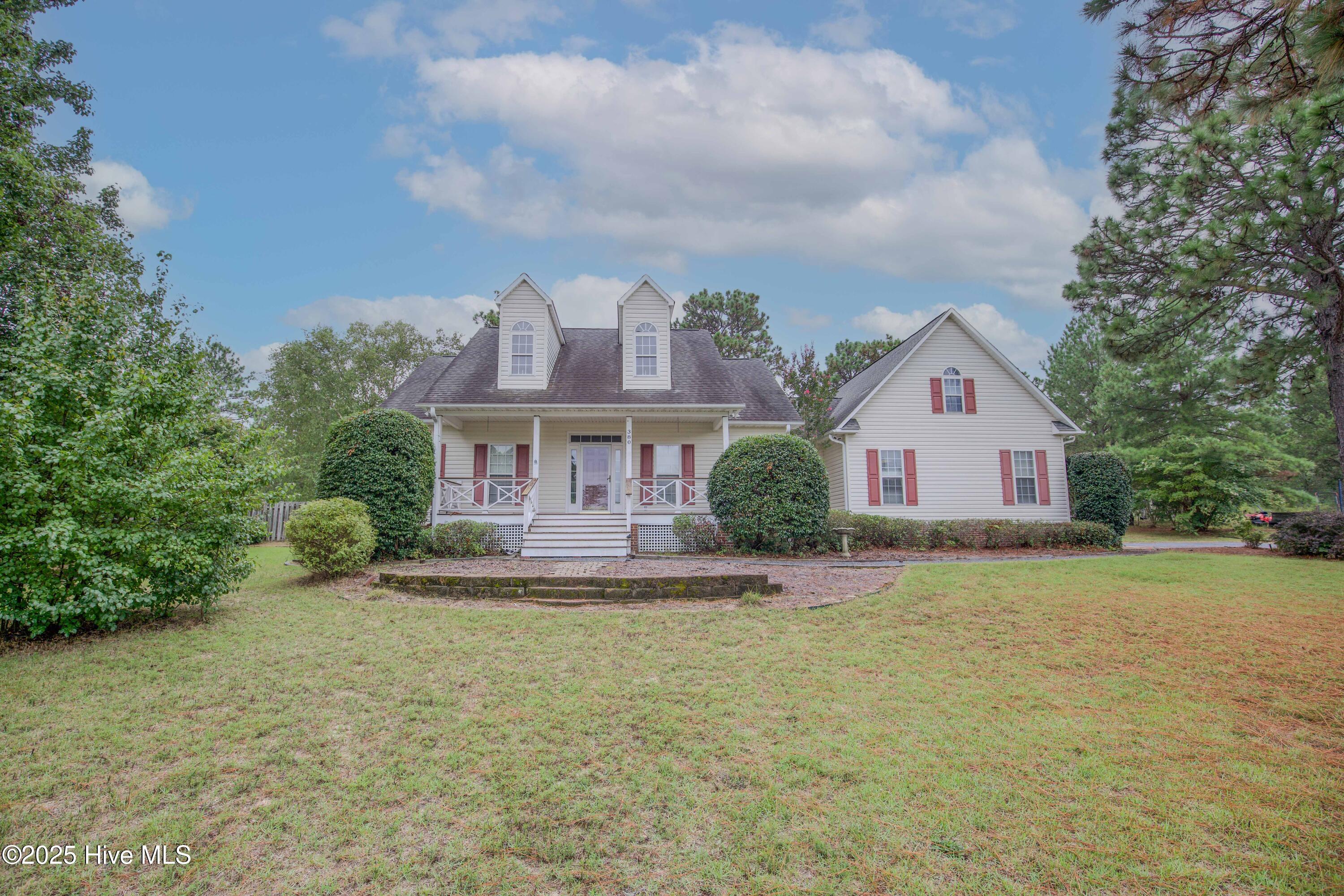 380 Sullivan Drive Property Photo 3