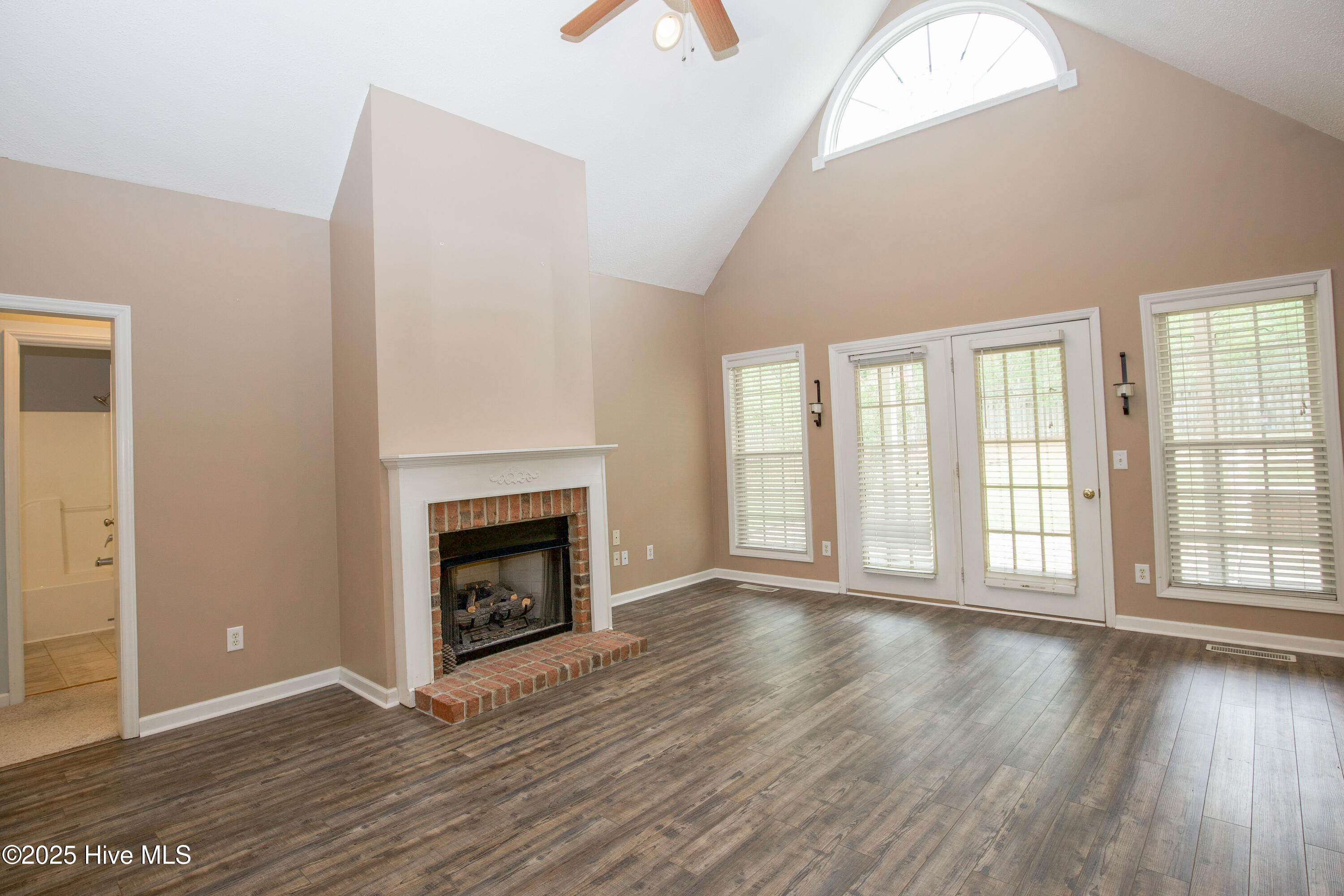 380 Sullivan Drive Property Photo 16