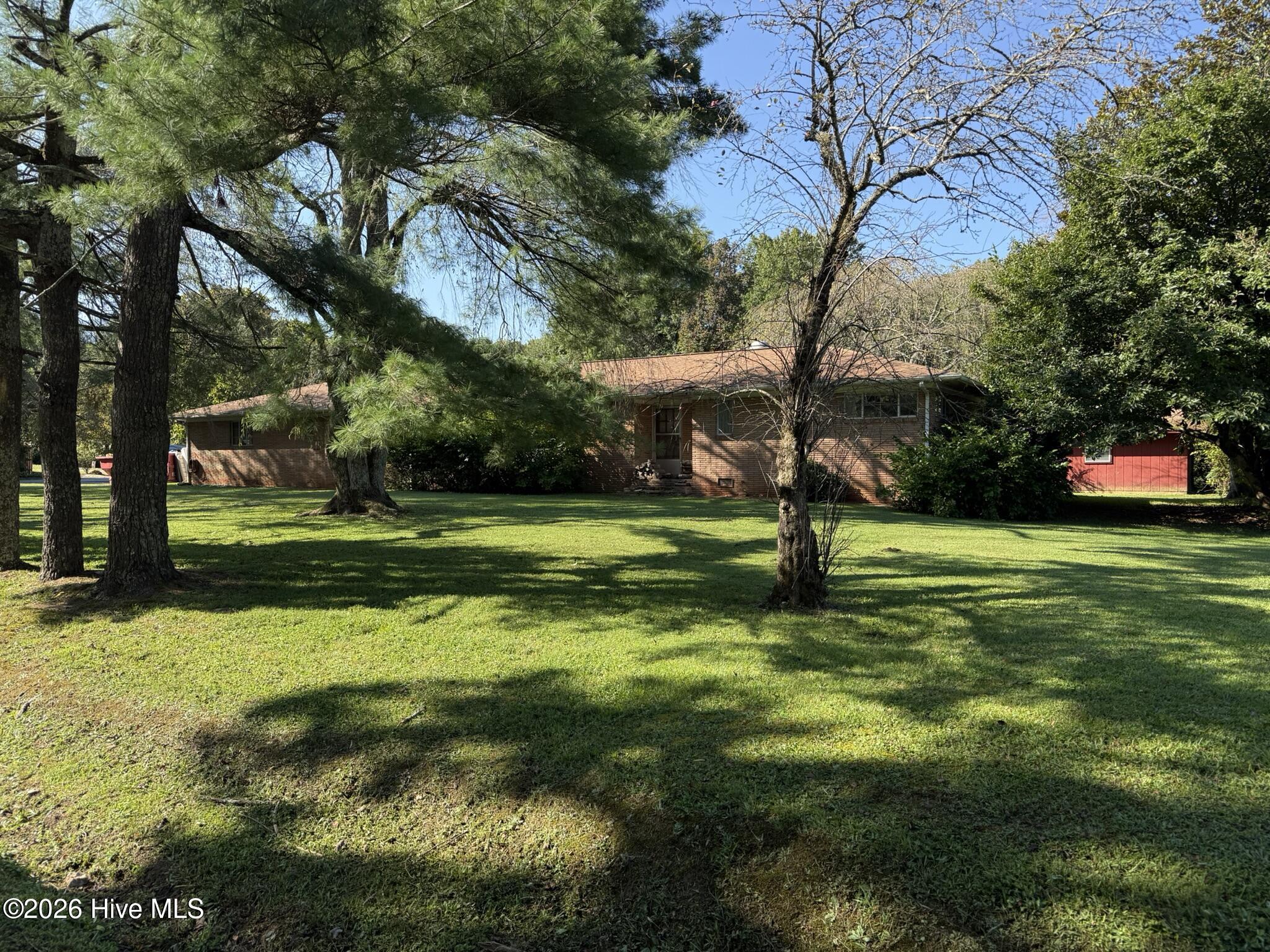 16 Hemlock Way Property Photo 2