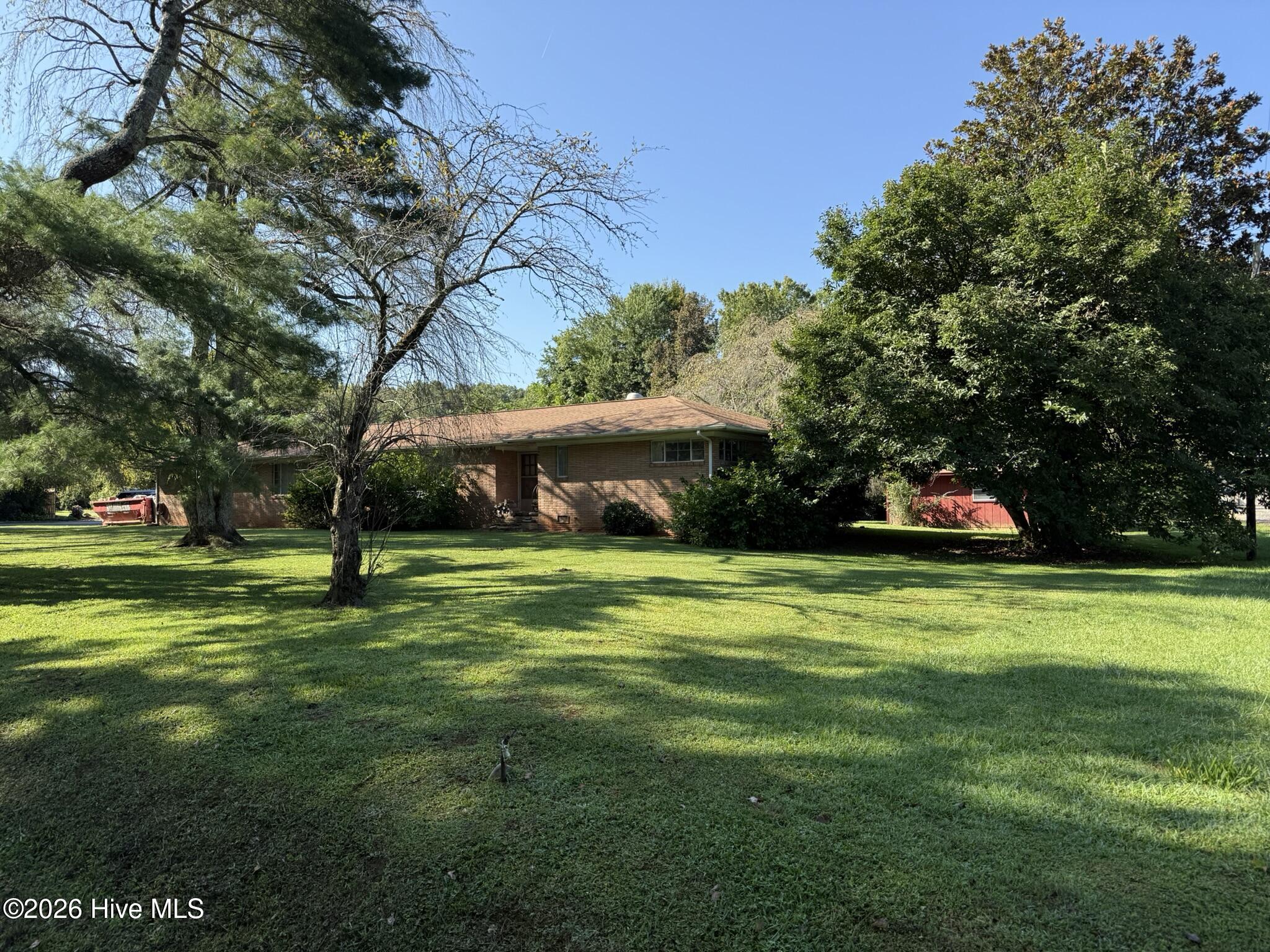 16 Hemlock Way Property Photo 3