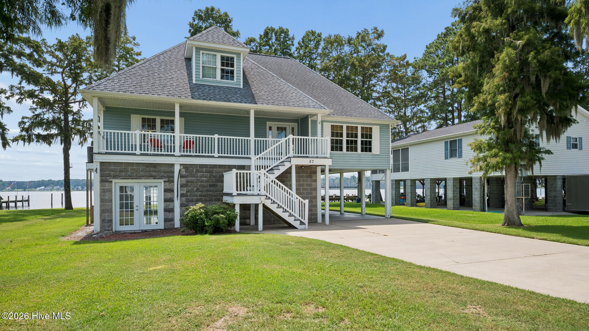 57 W Bayside Drive