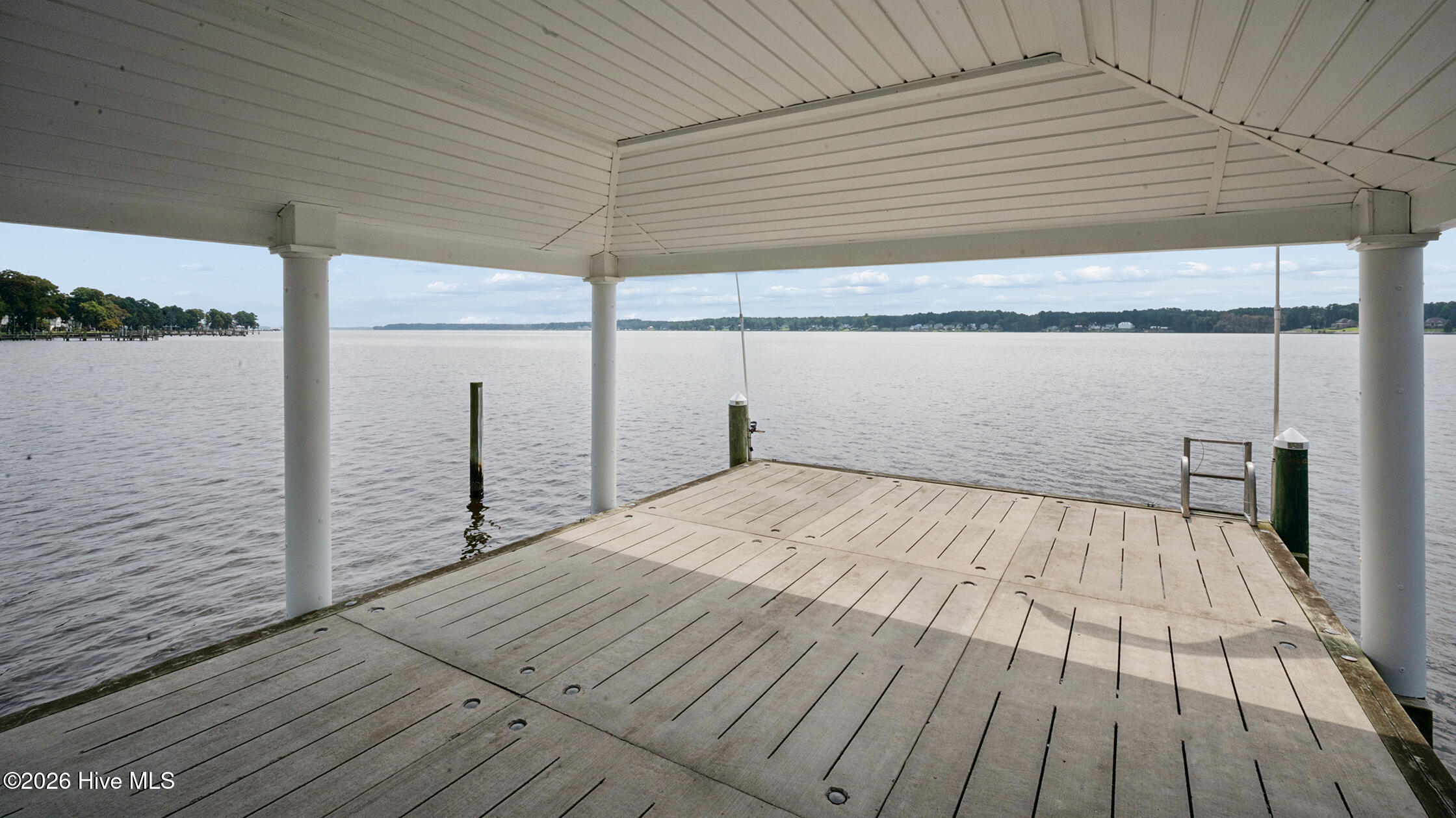 57 W Bayside Drive Property Photo 13