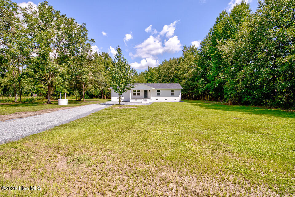 390 Newtown Loop Road Property Photo 5
