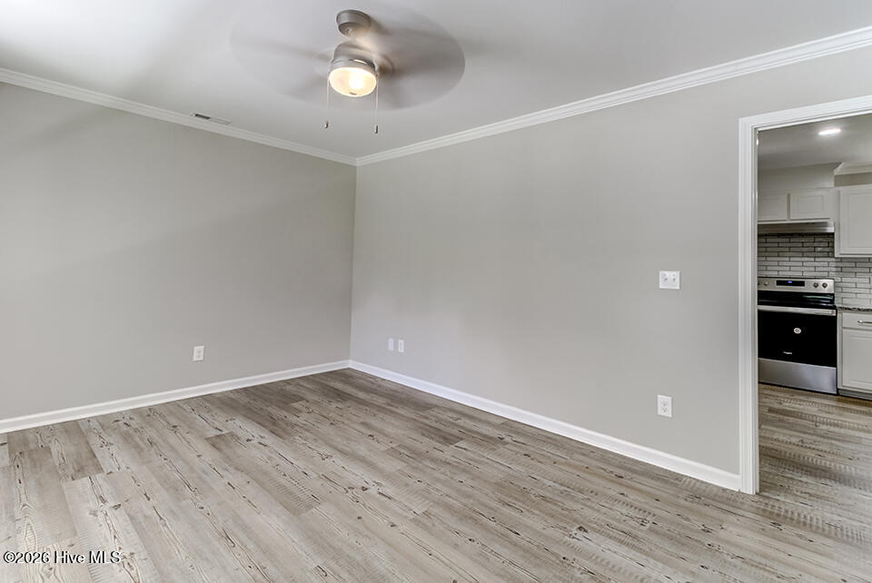 390 Newtown Loop Road Property Photo 6