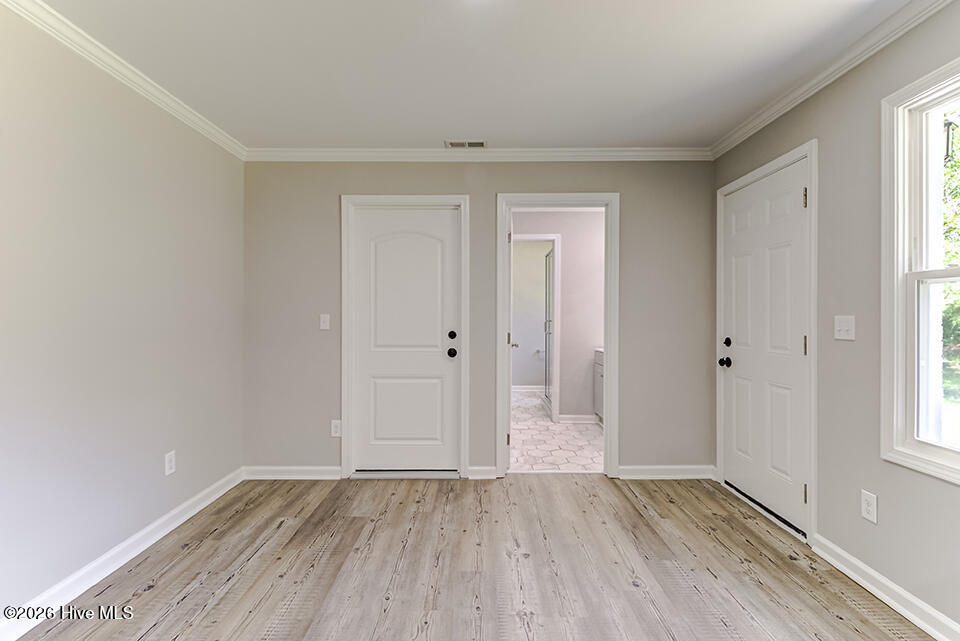 390 Newtown Loop Road Property Photo 11