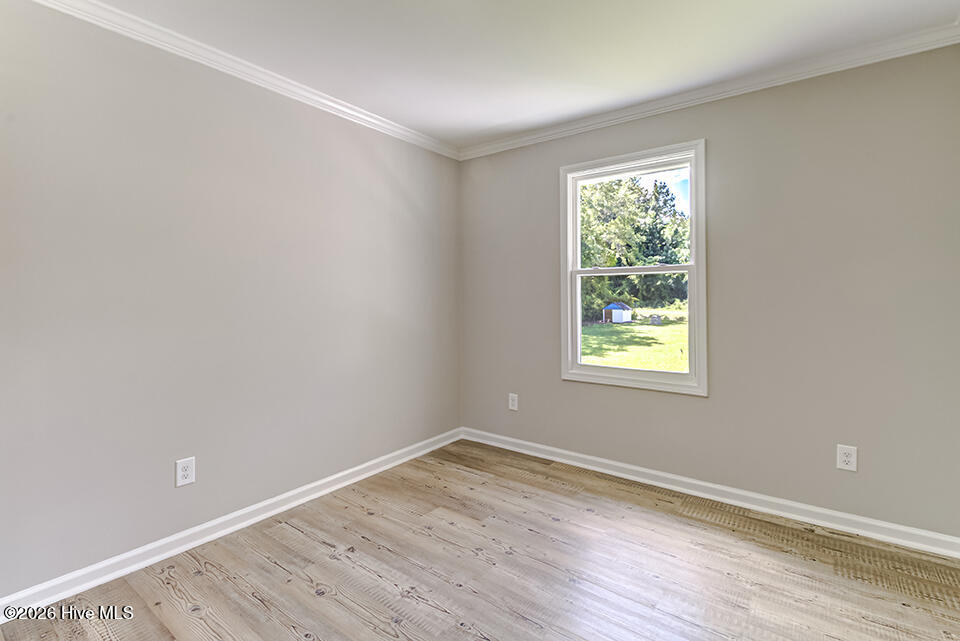 390 Newtown Loop Road Property Photo 17