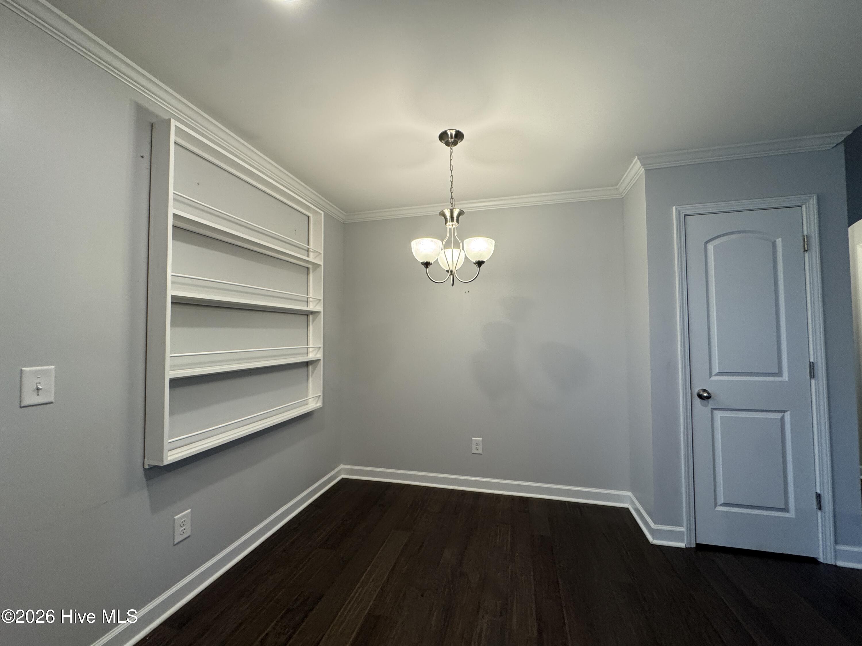 4043 Ironstone Court Property Photo 5