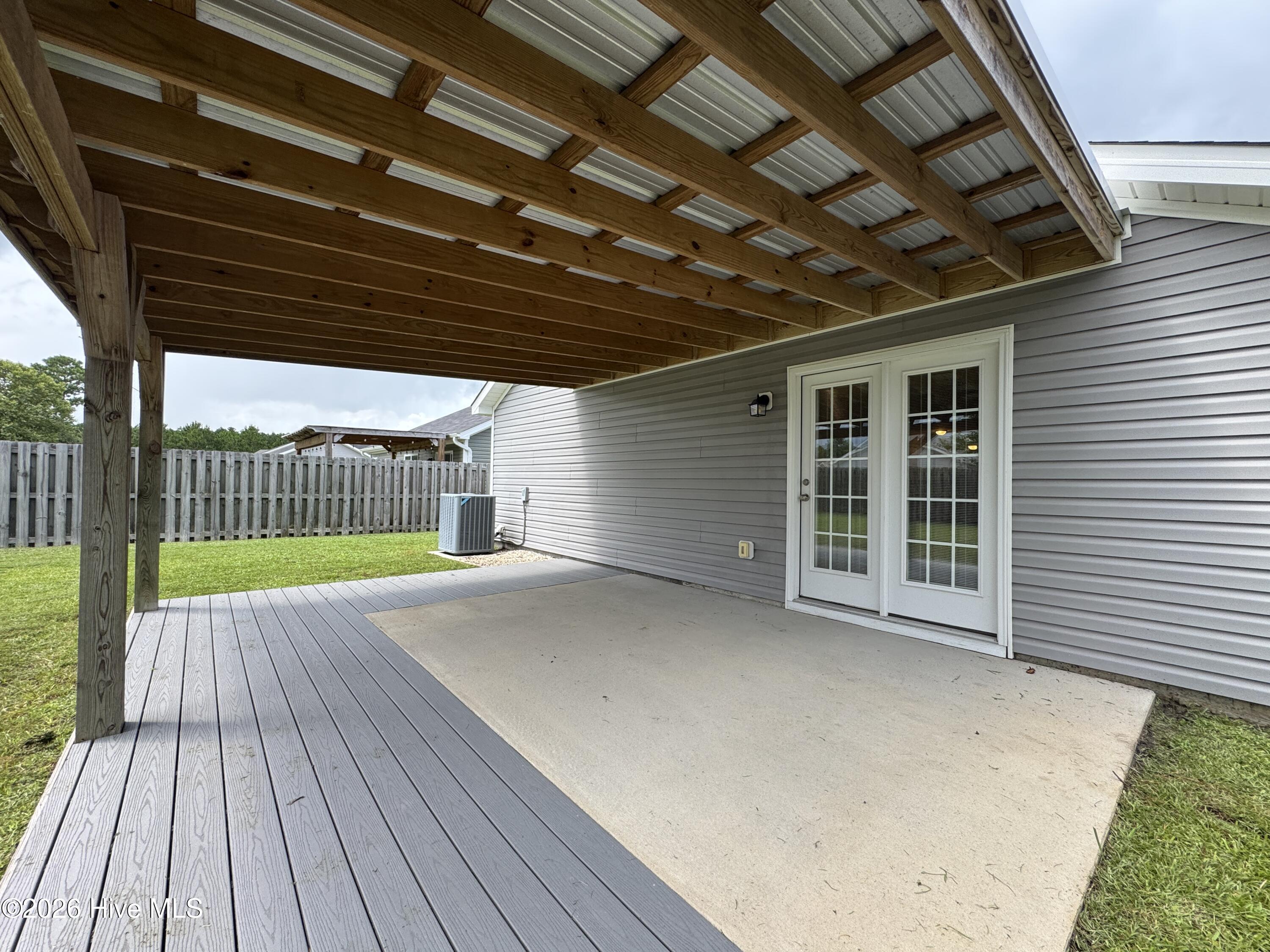 4043 Ironstone Court Property Photo 15
