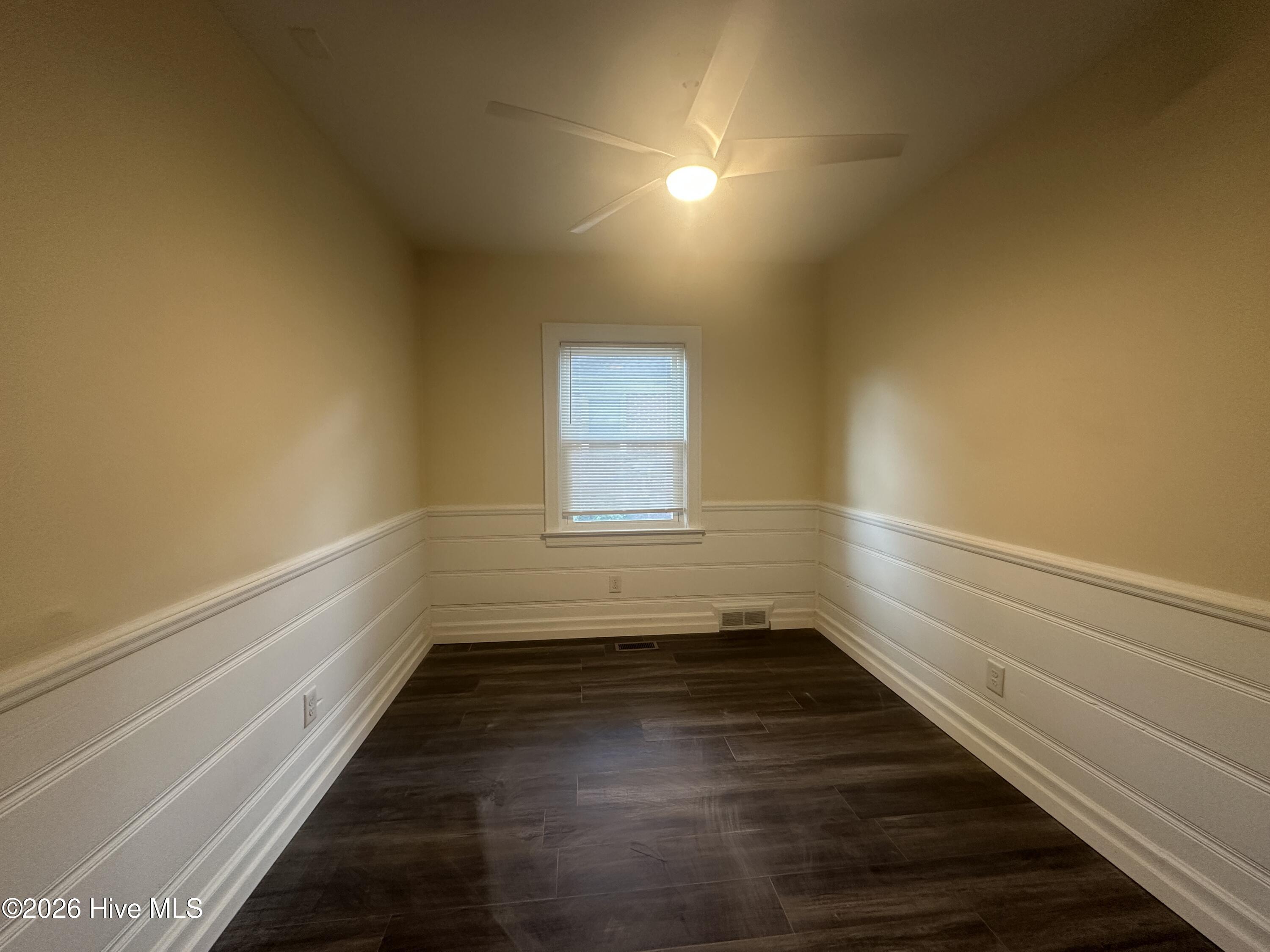 304 N 11th Street Unit B Property Photo 5