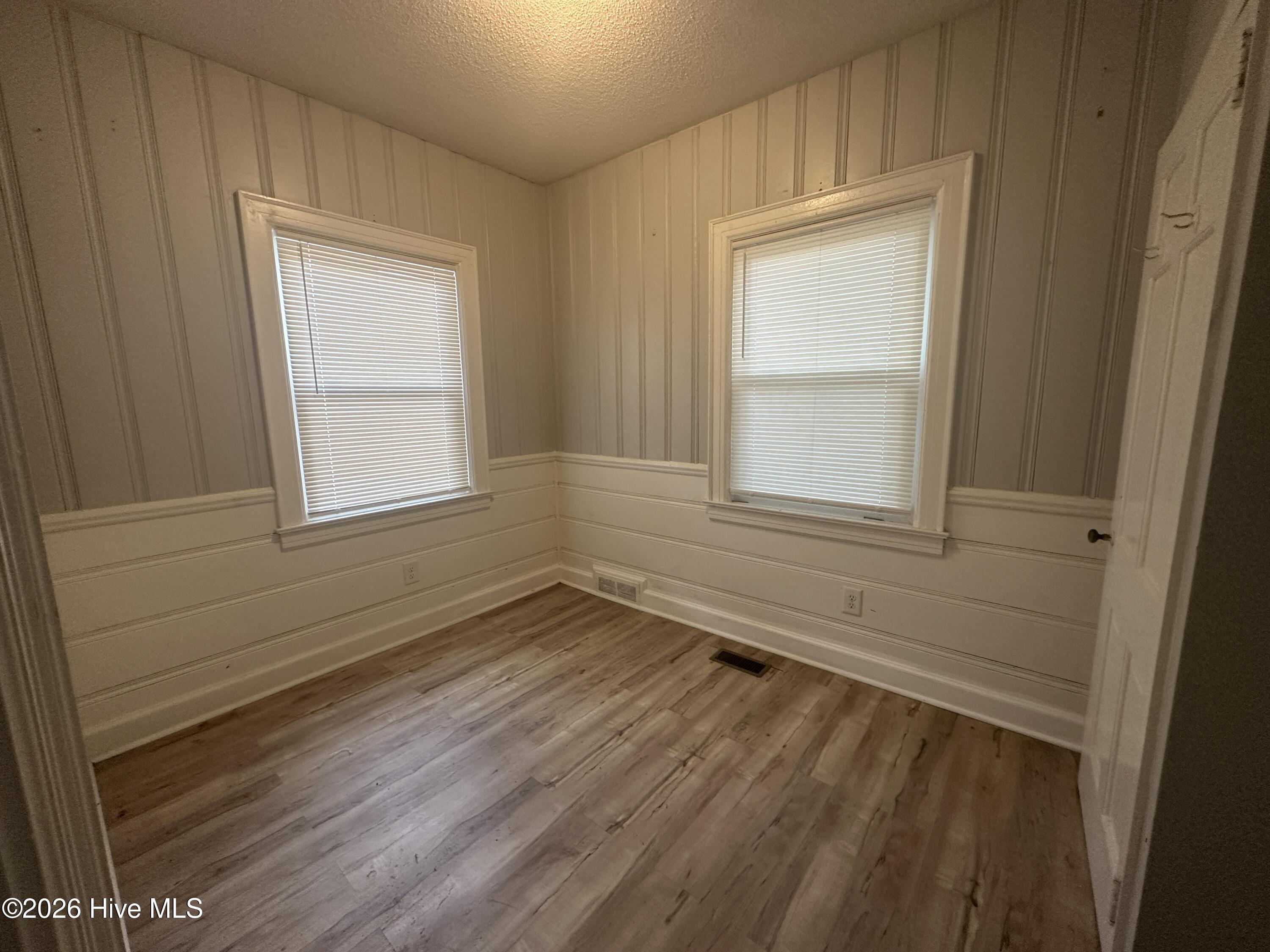 304 N 11th Street Unit B Property Photo 8