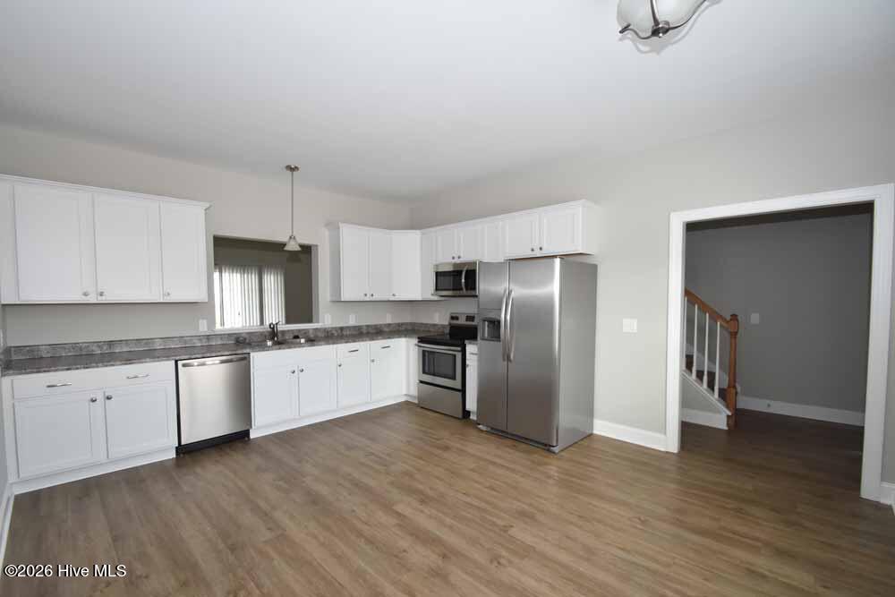 2405 Chavis Drive A Property Photo 3
