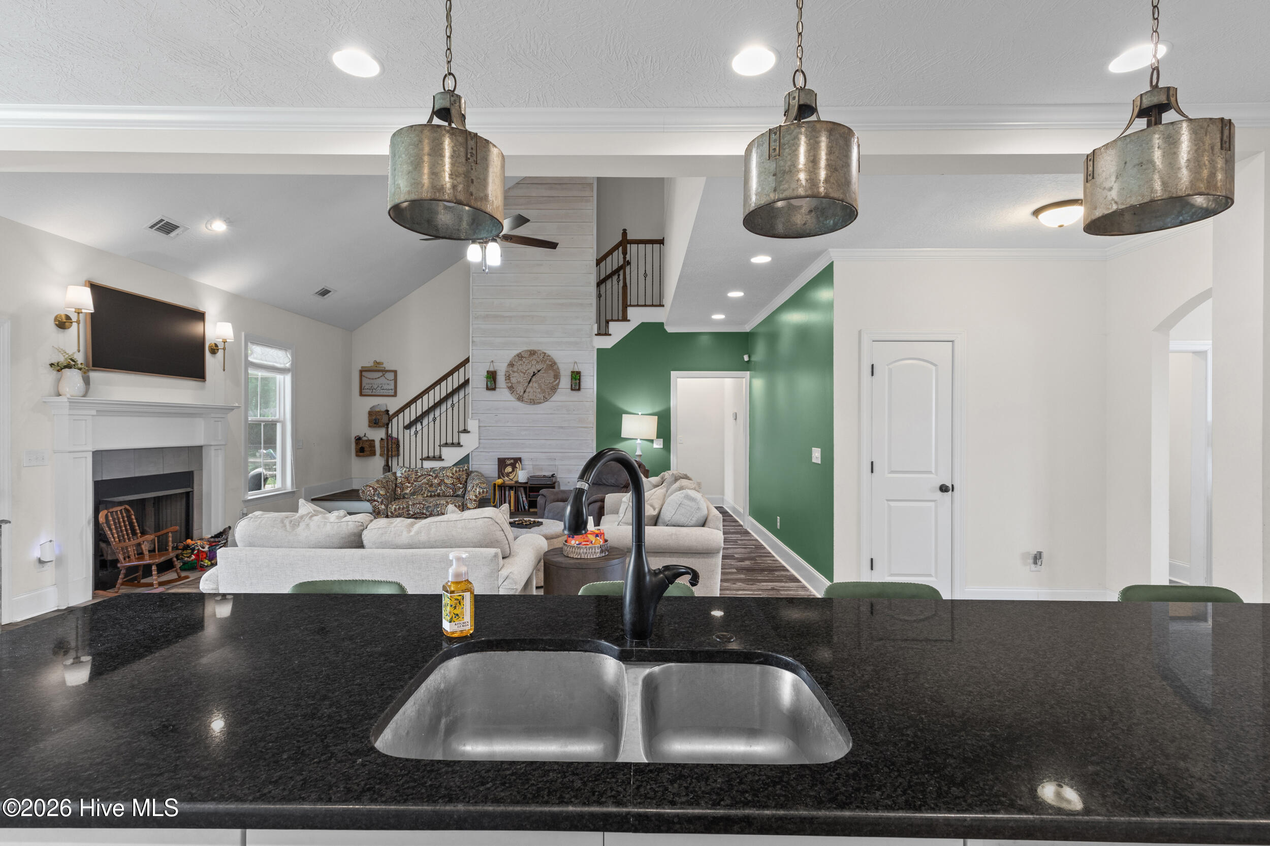 426 Bridle Path Road Property Photo 11