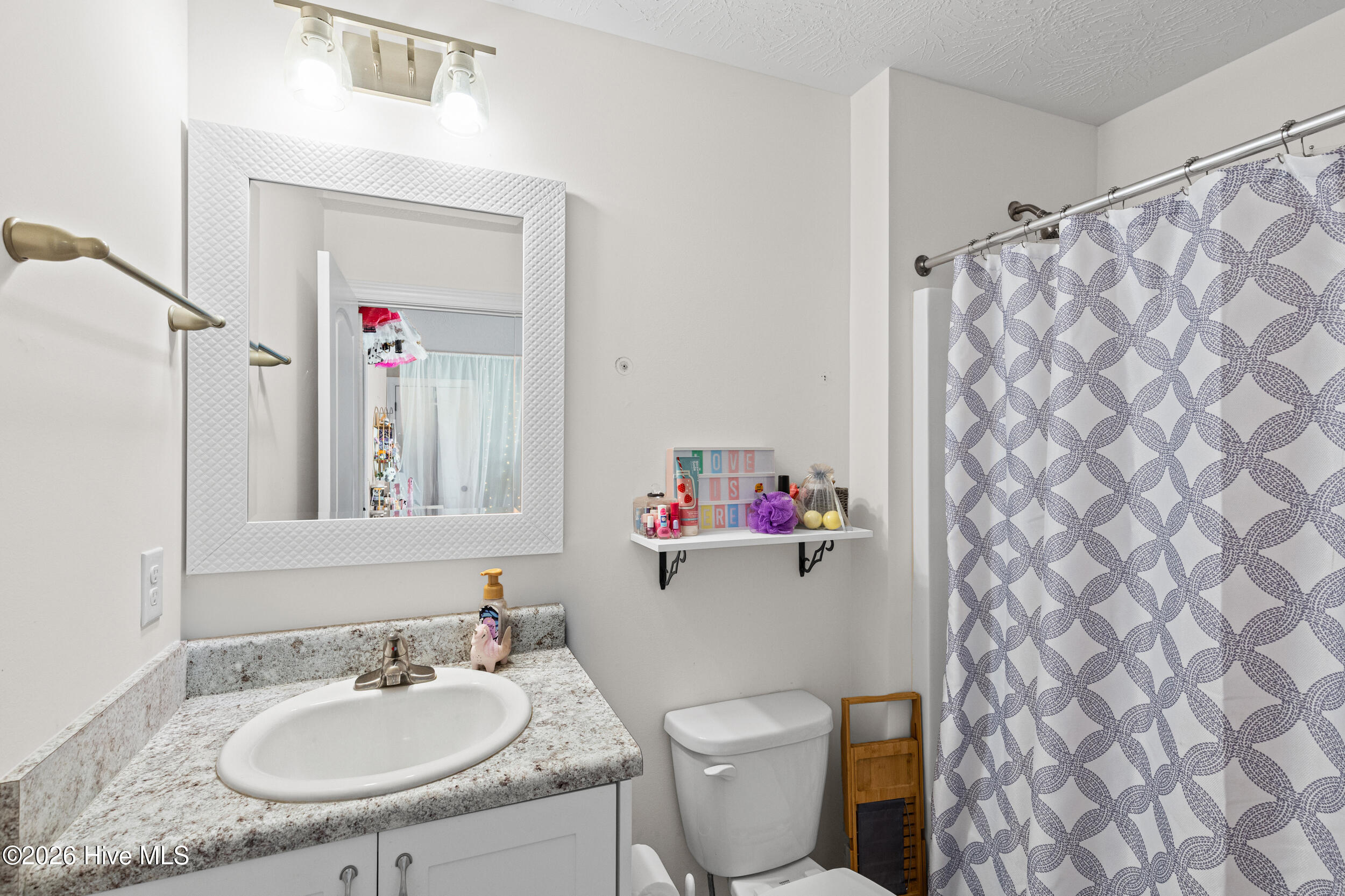 426 Bridle Path Road Property Photo 30