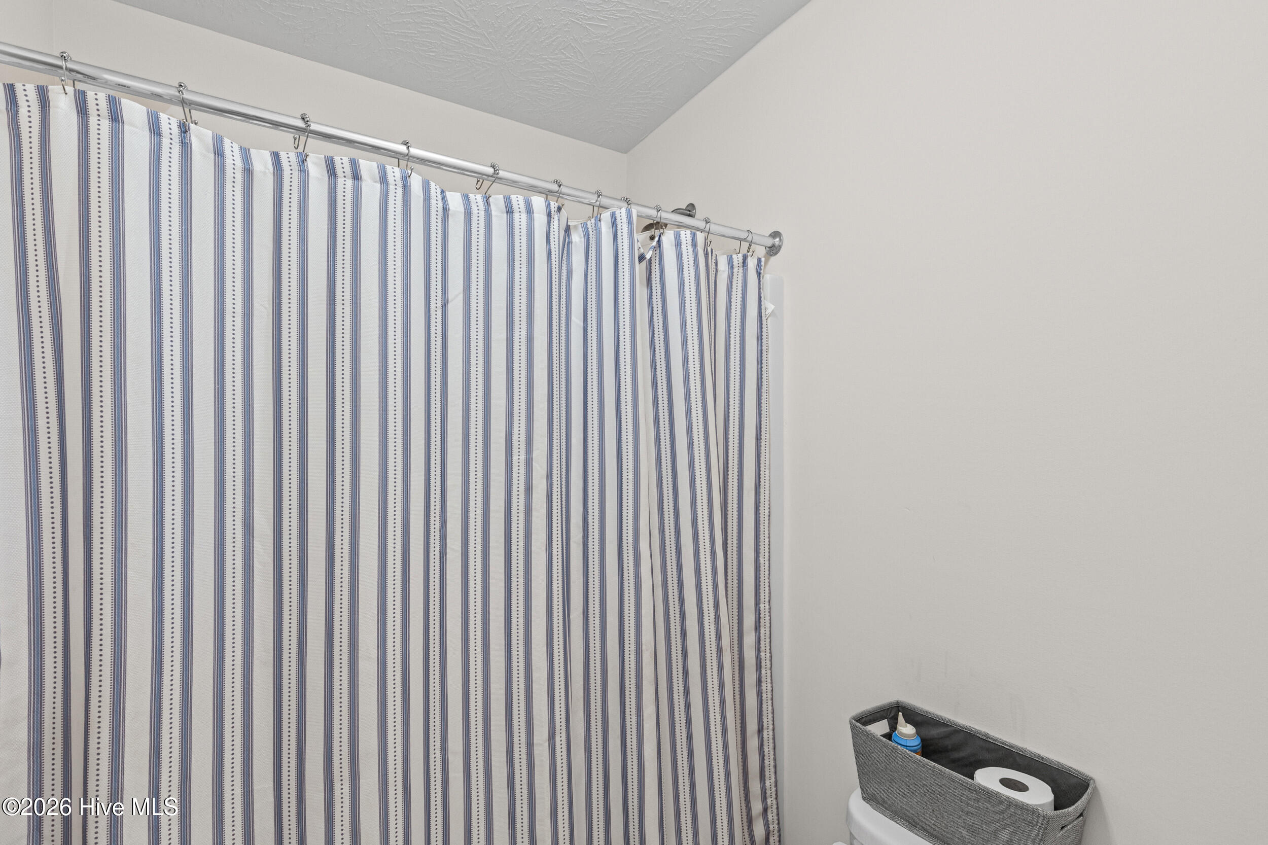 426 Bridle Path Road Property Photo 34