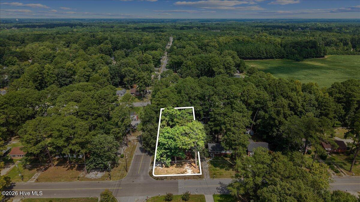 2000 Rosewood Avenue Property Photo 14