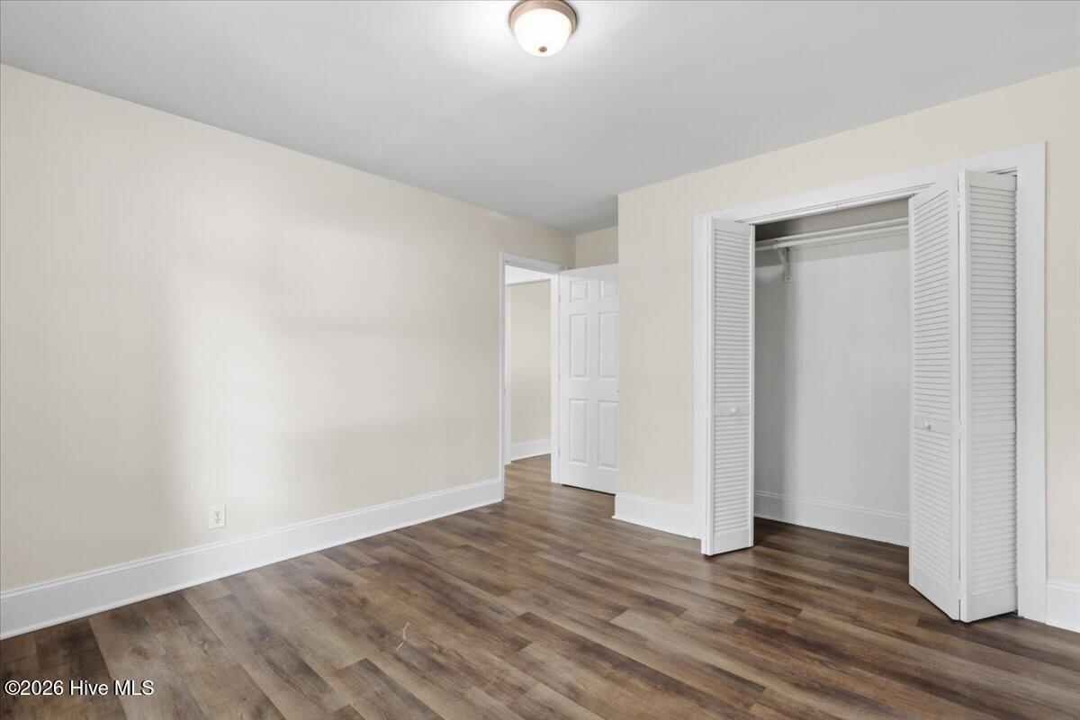 2000 Rosewood Avenue Property Photo 30