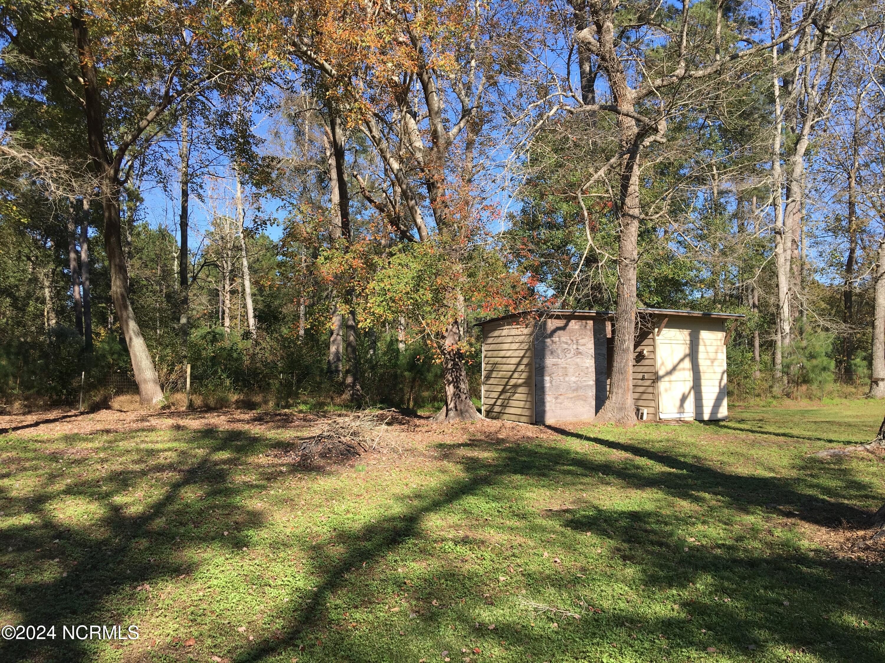 921 Fire Tower Road Property Photo 3