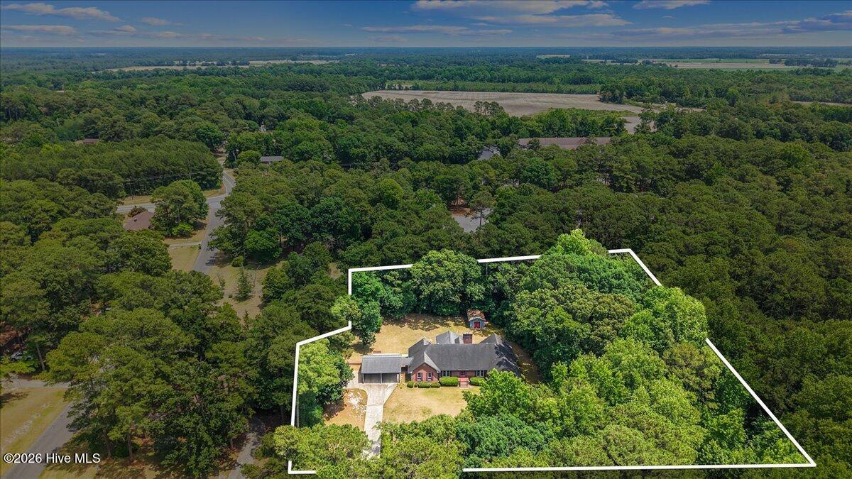 1013 Arrowhead Drive Property Photo 3