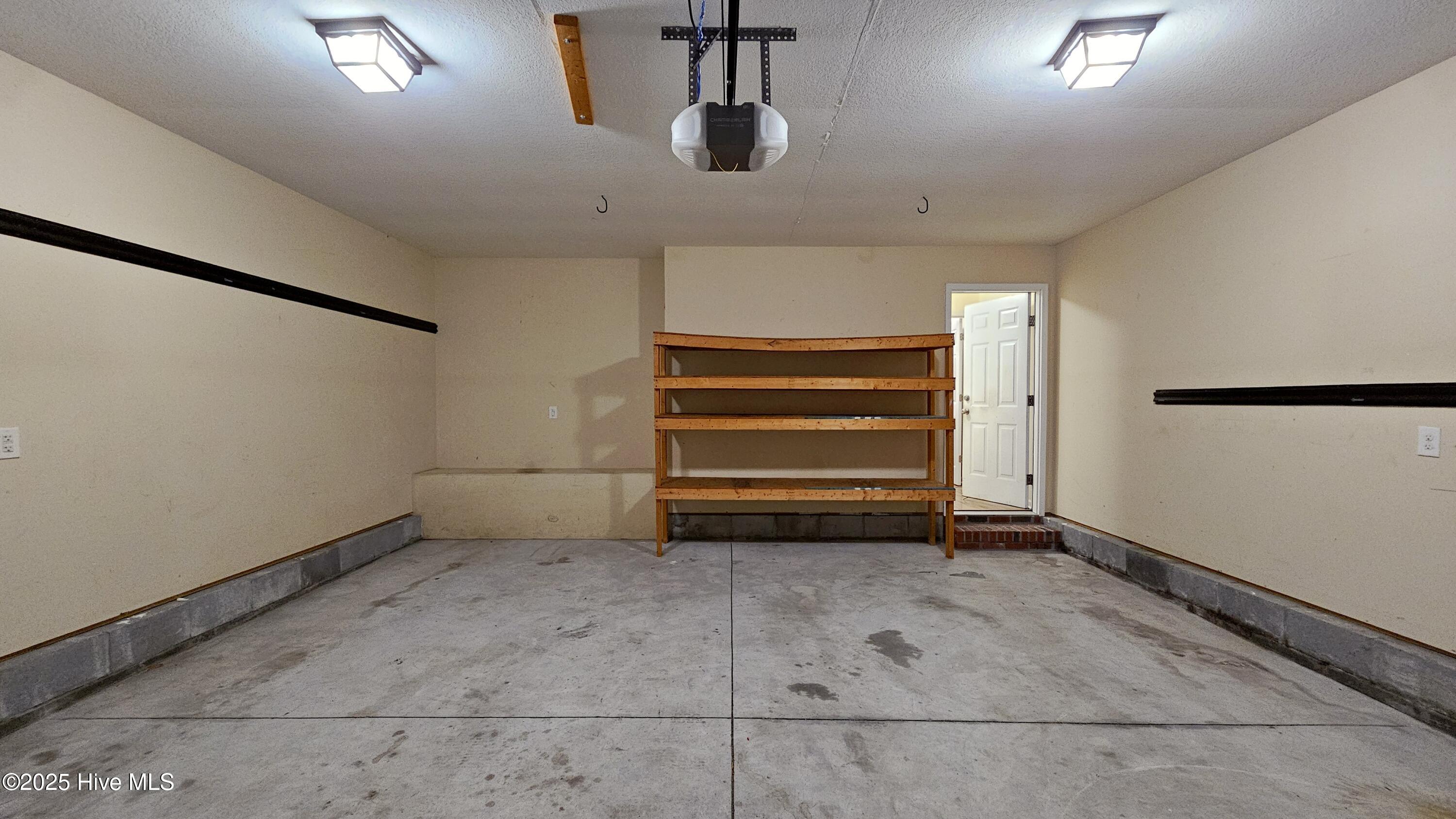 100 Constitution Avenue Property Photo 13