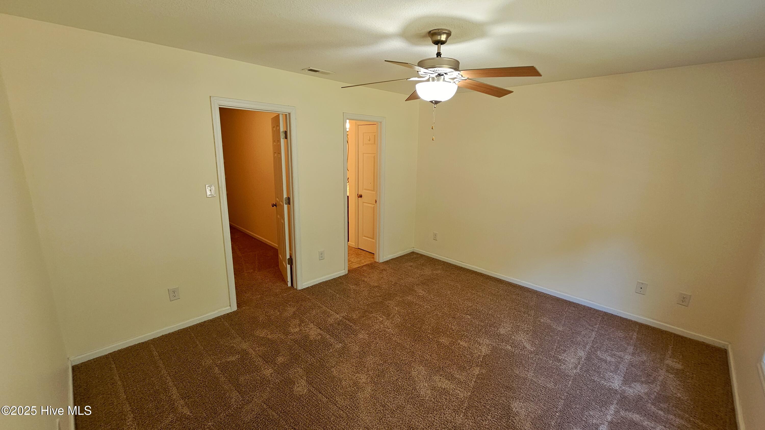 100 Constitution Avenue Property Photo 14