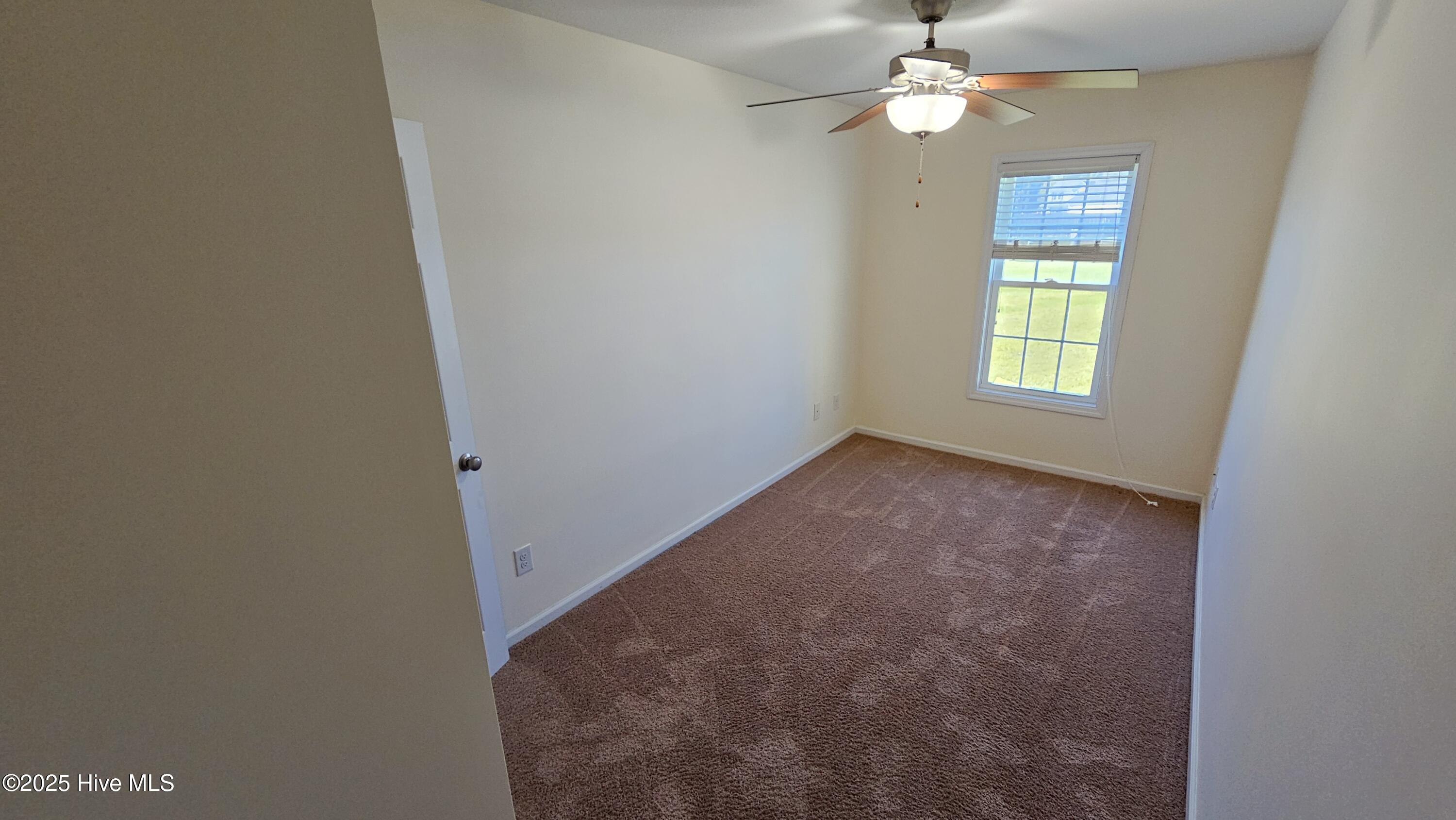 100 Constitution Avenue Property Photo 20