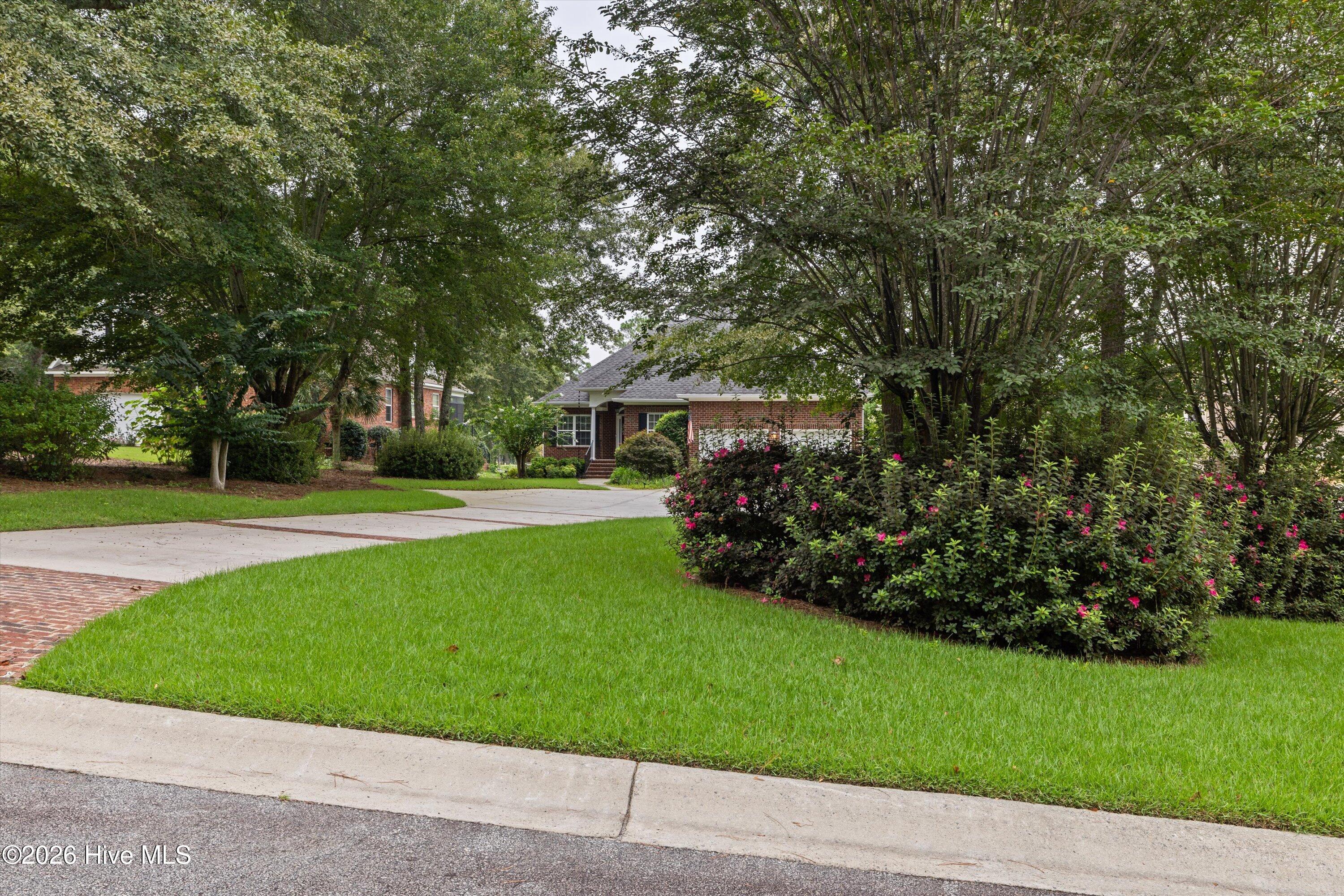 157 E Pleasant Colony Drive Property Photo 4