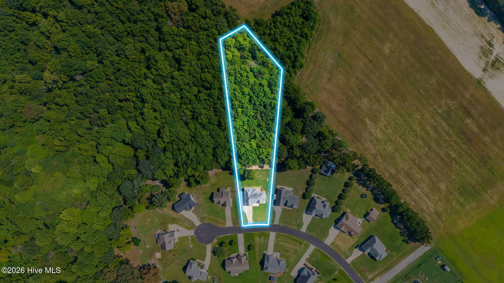 308 Willowbrook Drive Property Photo 2