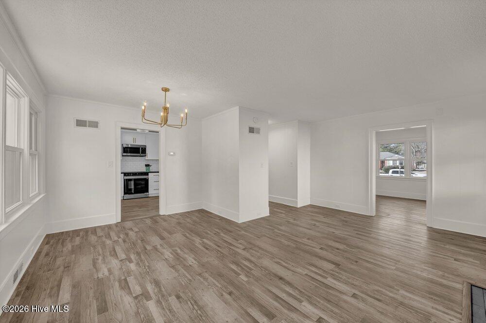 329 Wayne Drive Property Photo 12