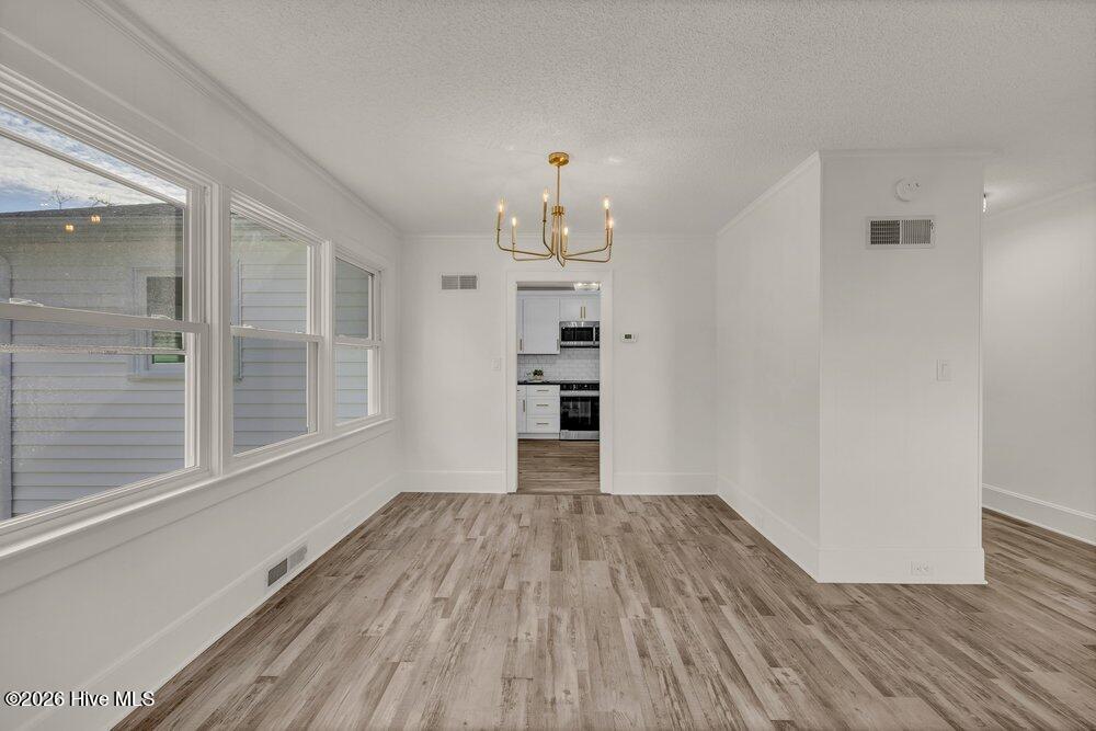 329 Wayne Drive Property Photo 14