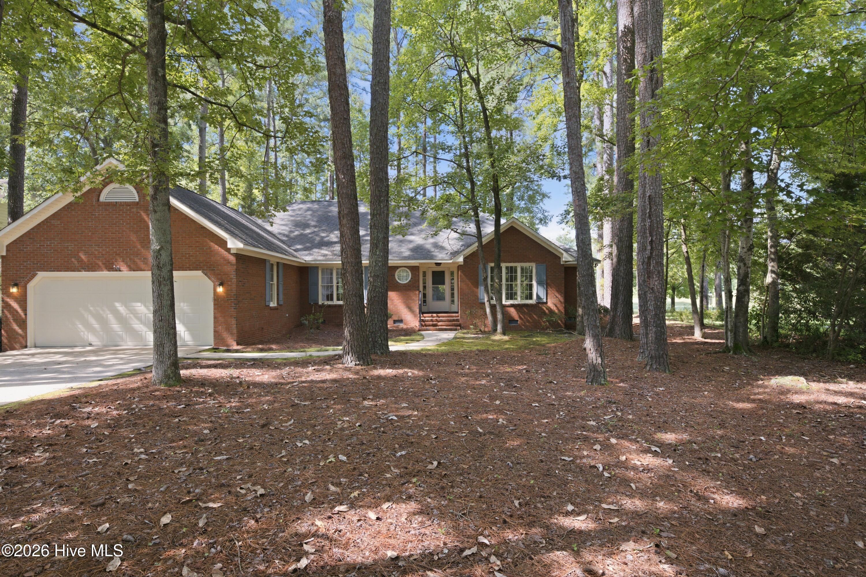 307 Augusta Court Property Photo 3