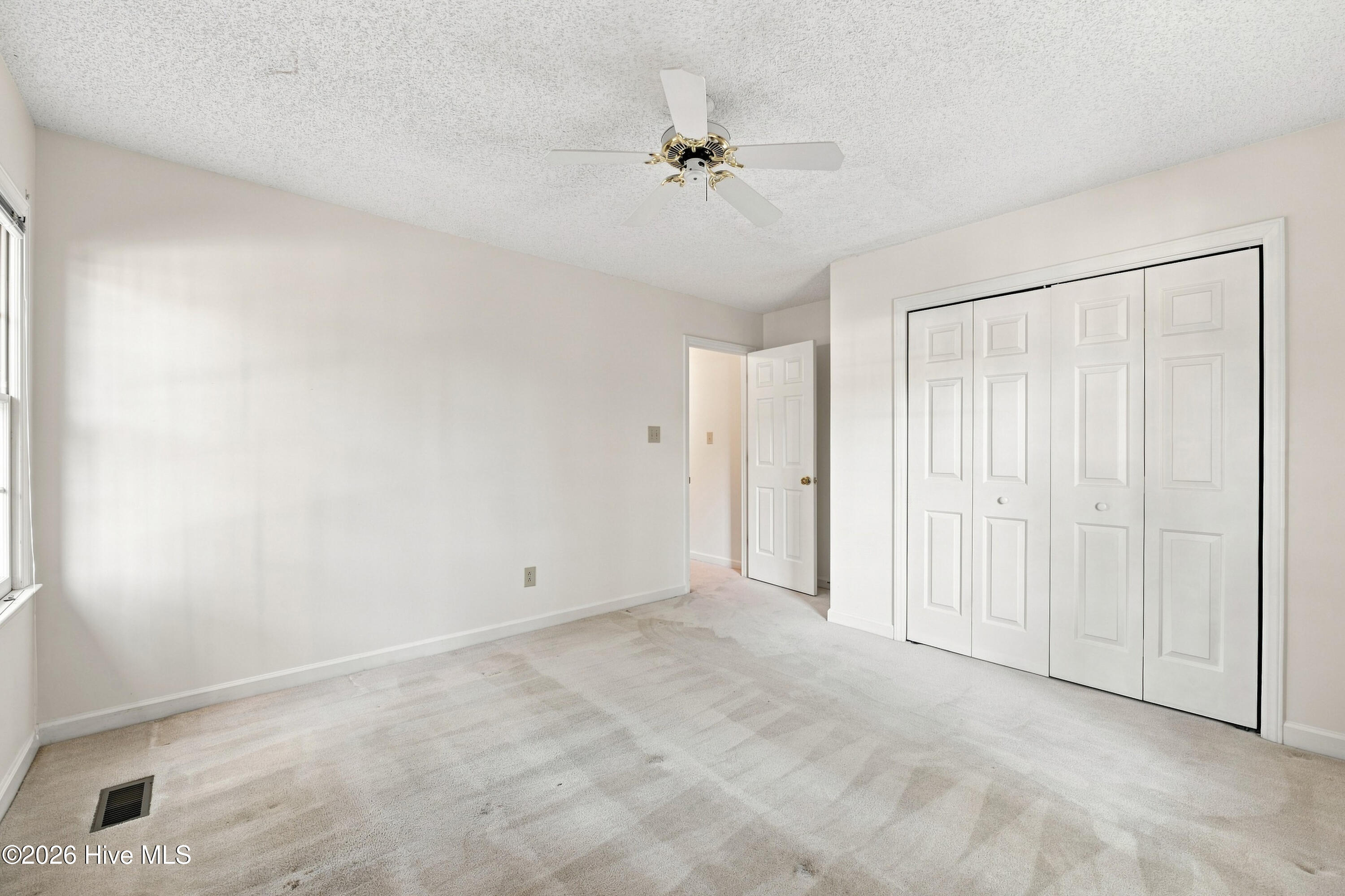 307 Augusta Court Property Photo 29