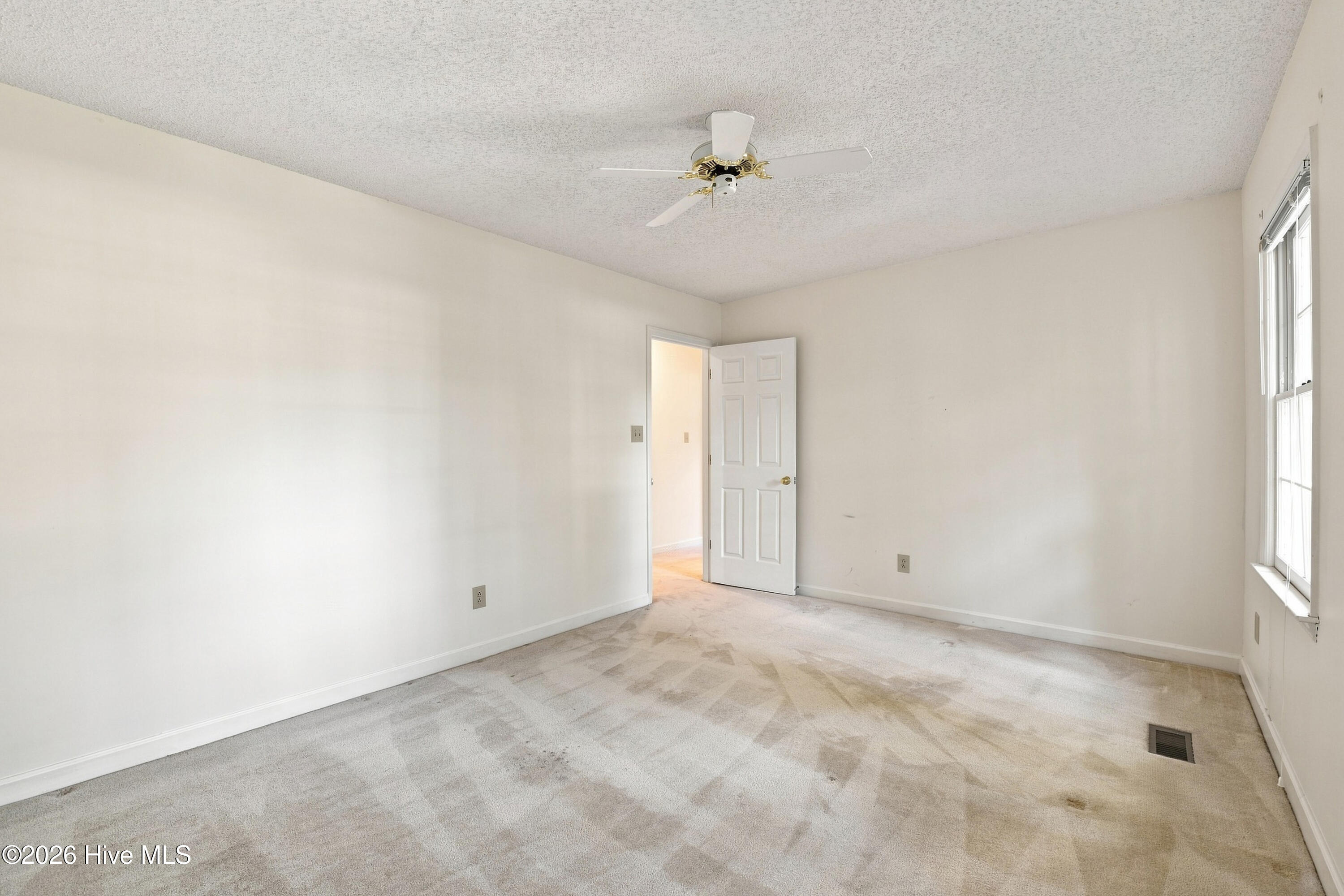 307 Augusta Court Property Photo 31
