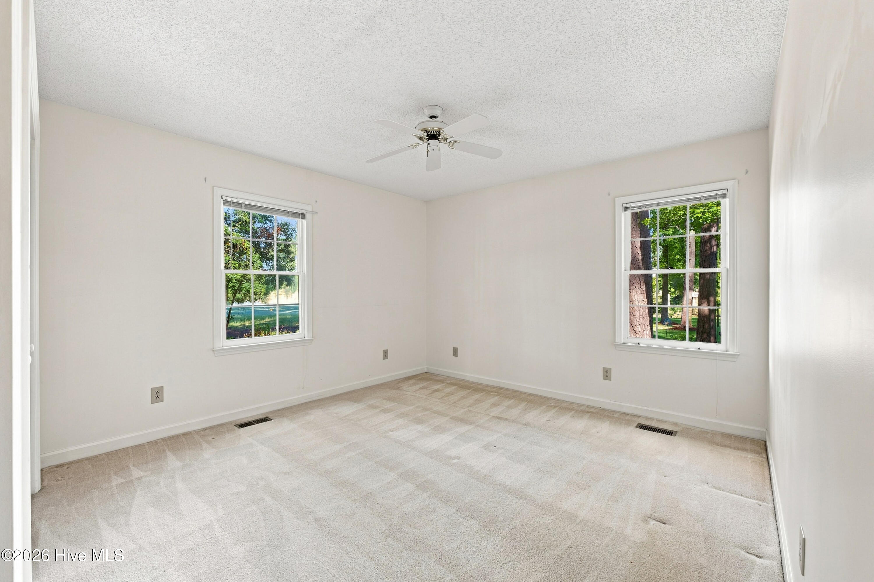 307 Augusta Court Property Photo 32