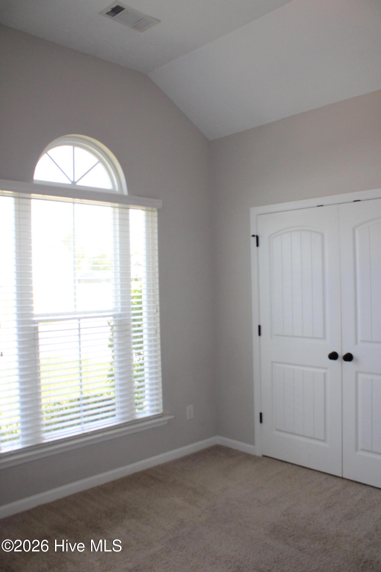 7105 Summerton Drive Property Photo 9