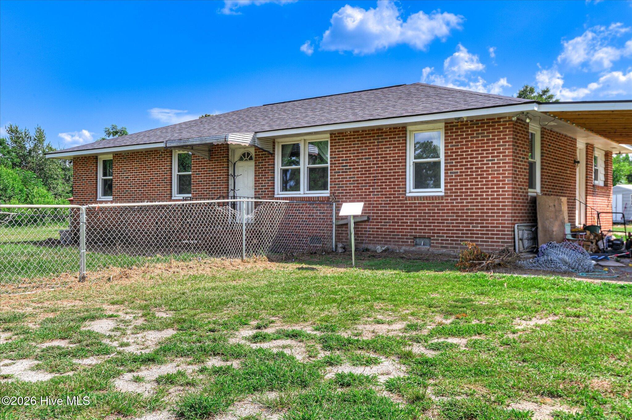 1227 County Line Road Property Photo 5