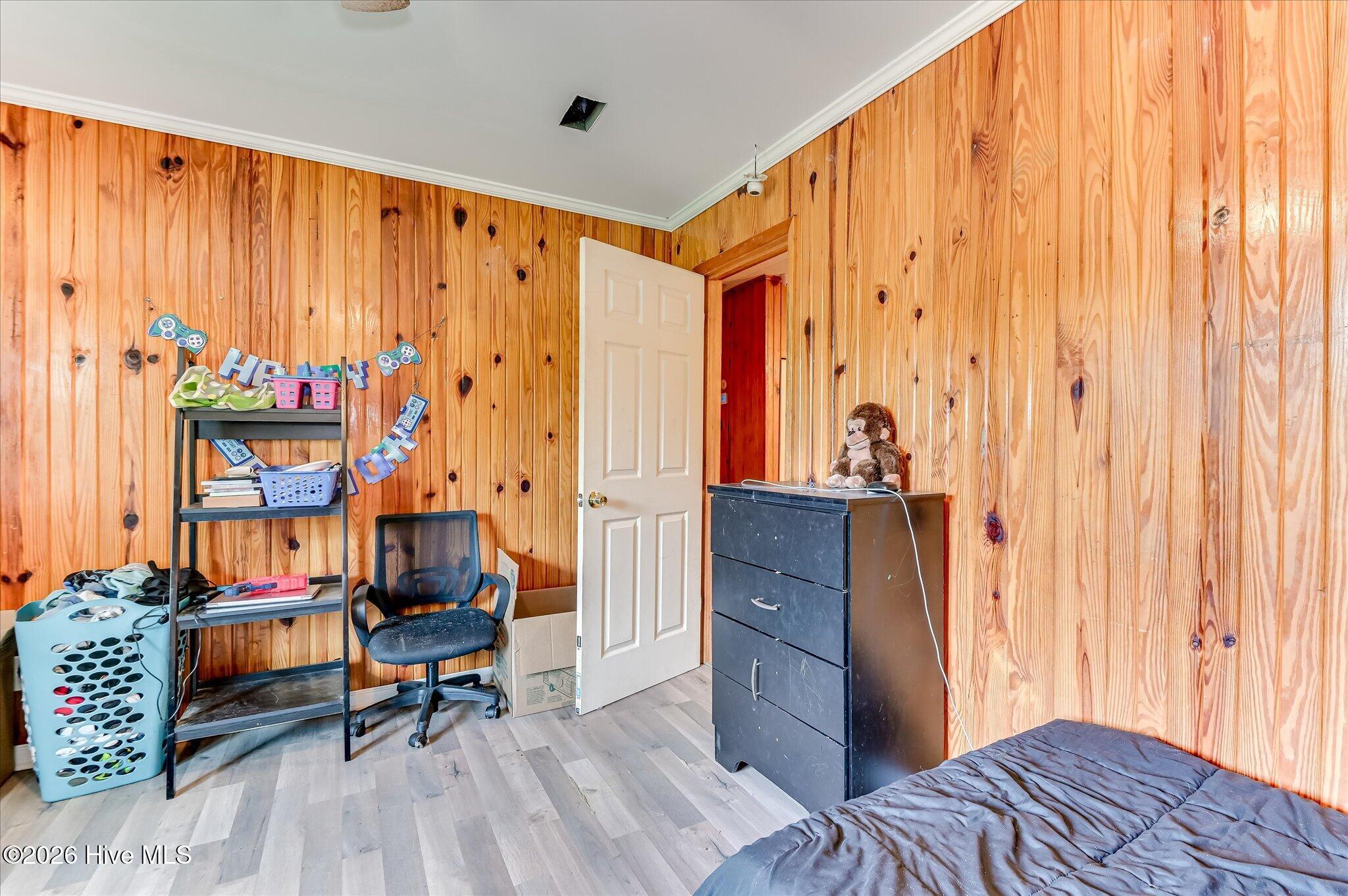 1227 County Line Road Property Photo 10