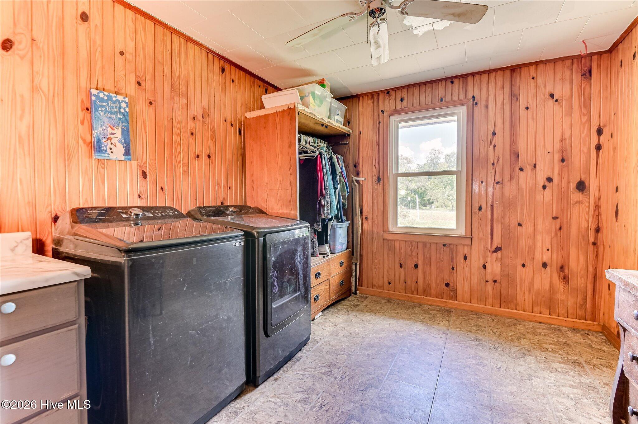 1227 County Line Road Property Photo 32