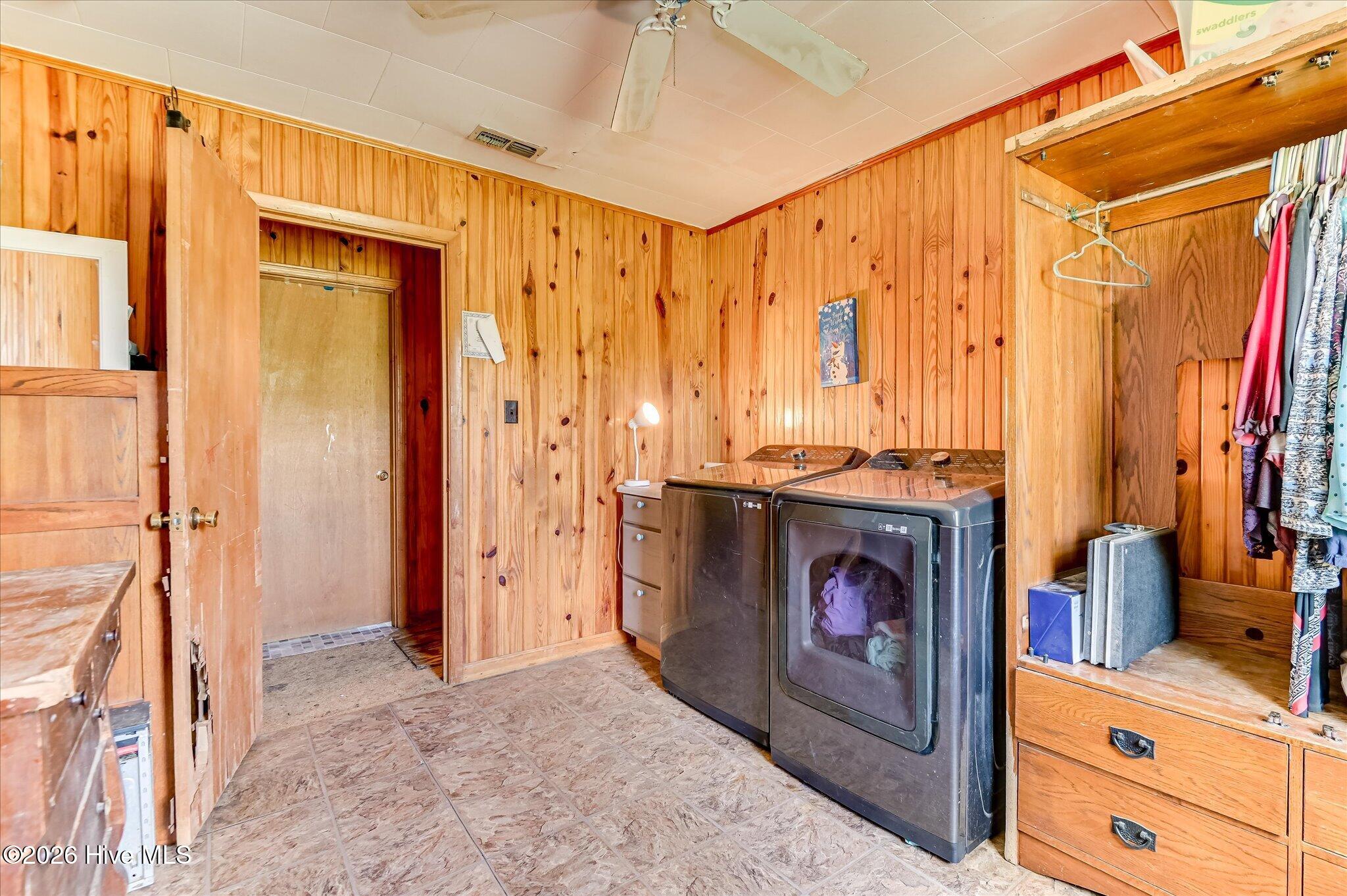 1227 County Line Road Property Photo 33