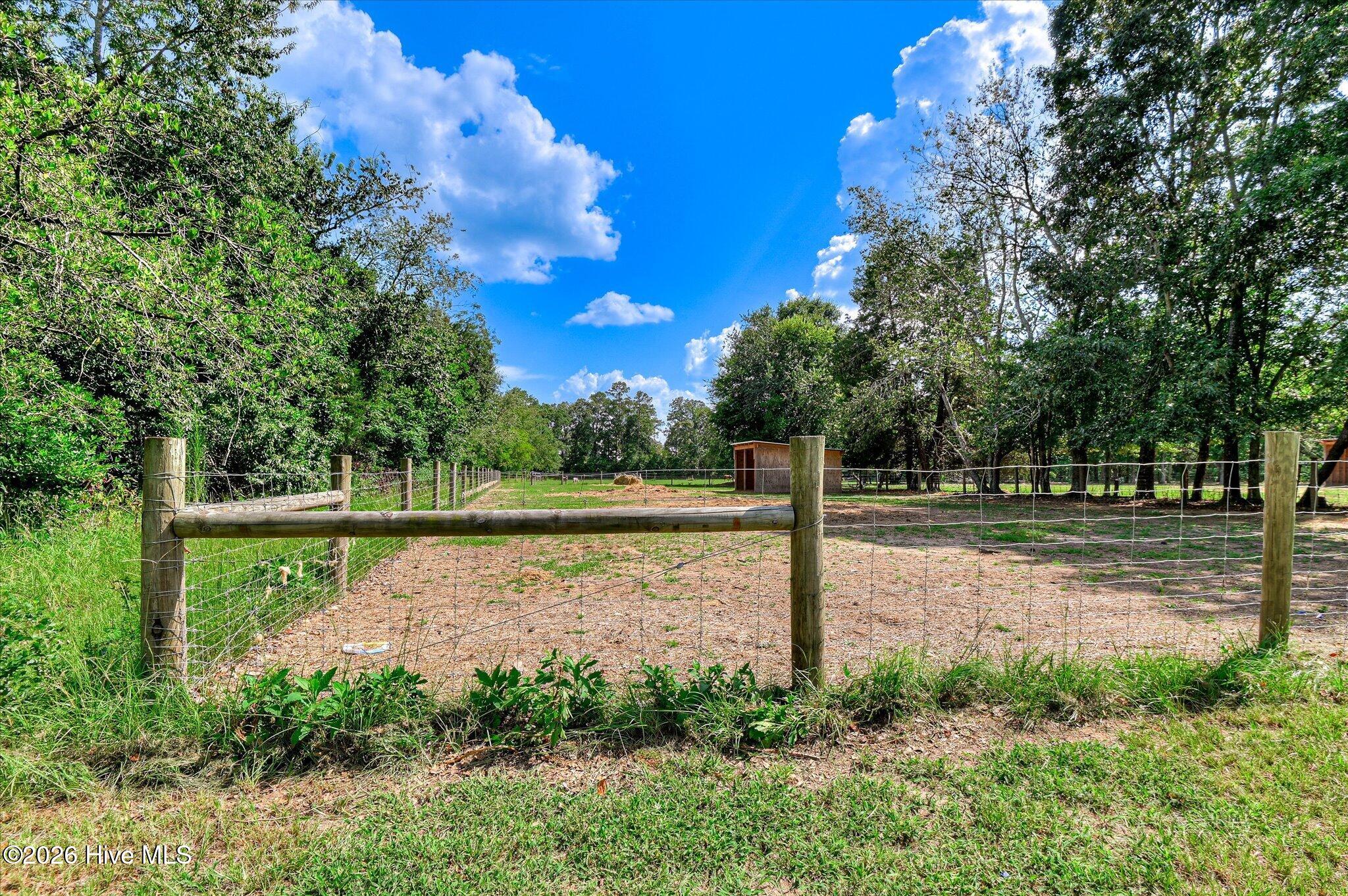 1227 County Line Road Property Photo 46
