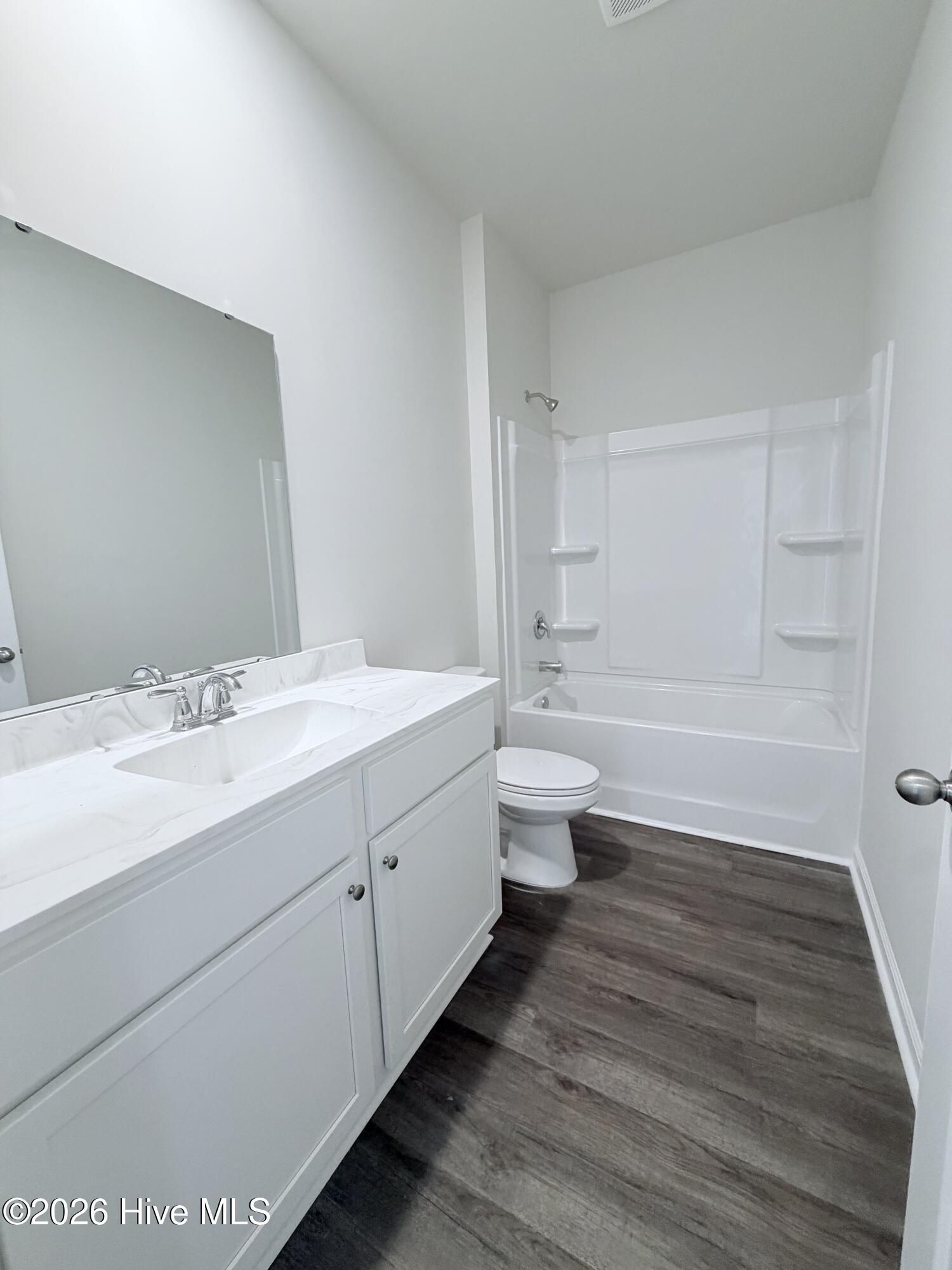 266 Ridley Street Property Photo 6
