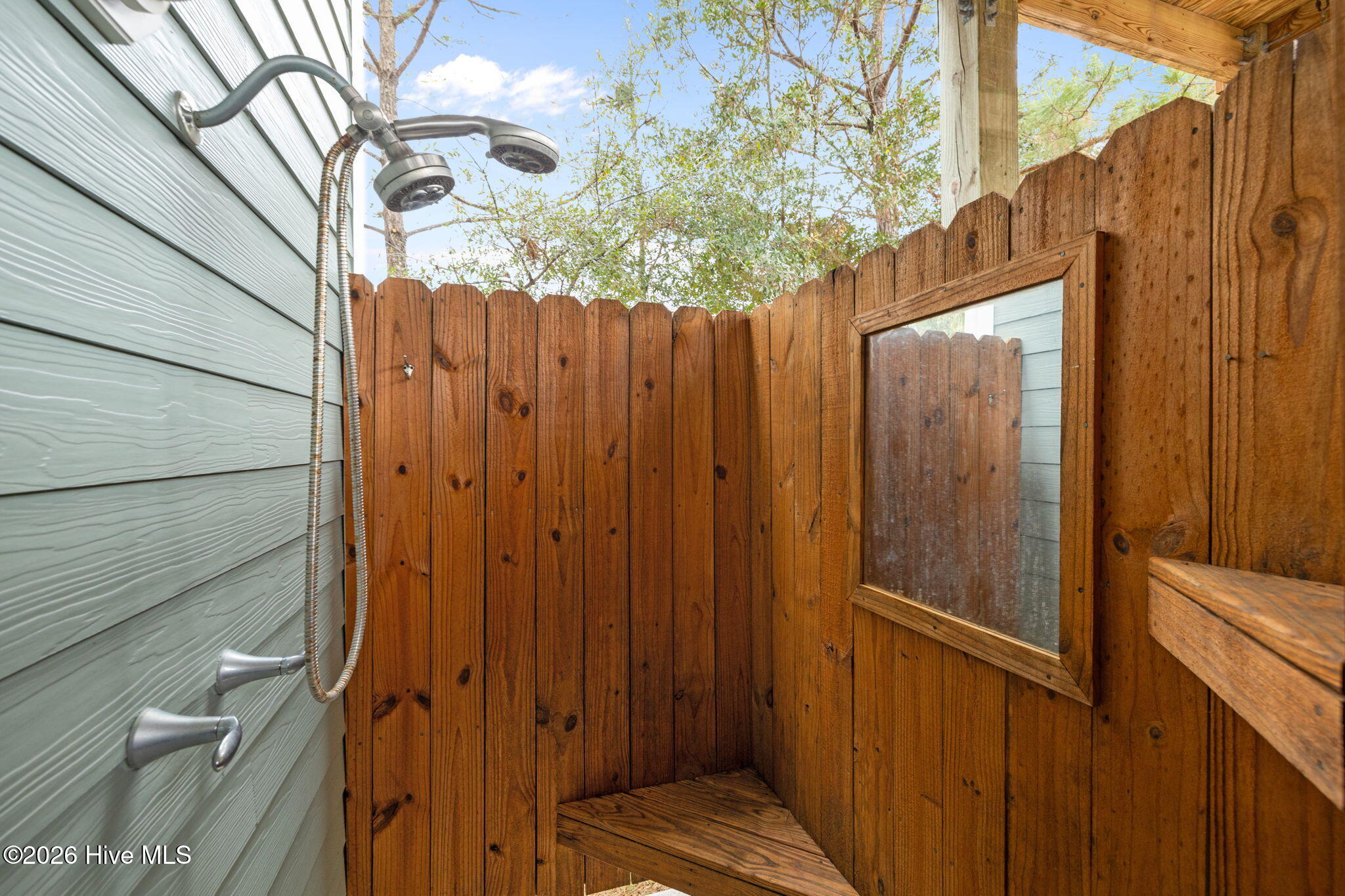 7118 Archers Creek Drive Property Photo 39