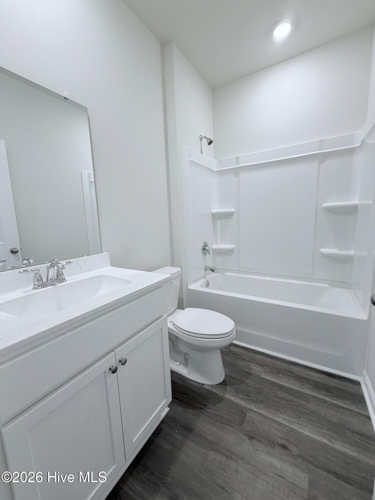 262 Ridley Street Property Photo 8